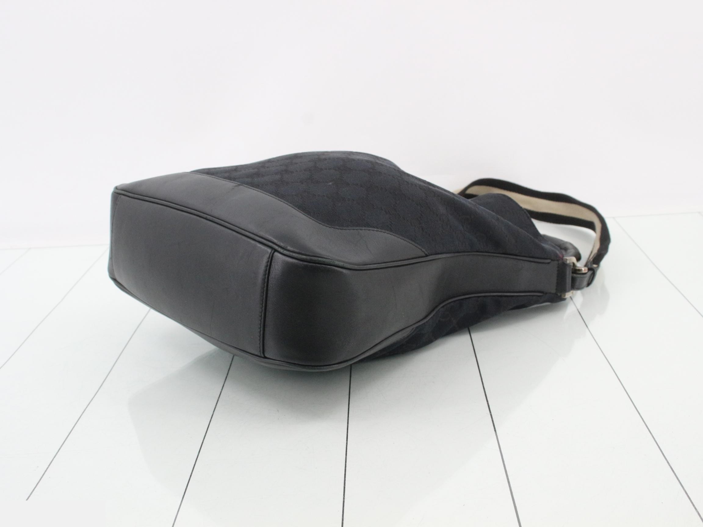 GG Canvas Bamboo 2-Way Shoulder Bag — view 6