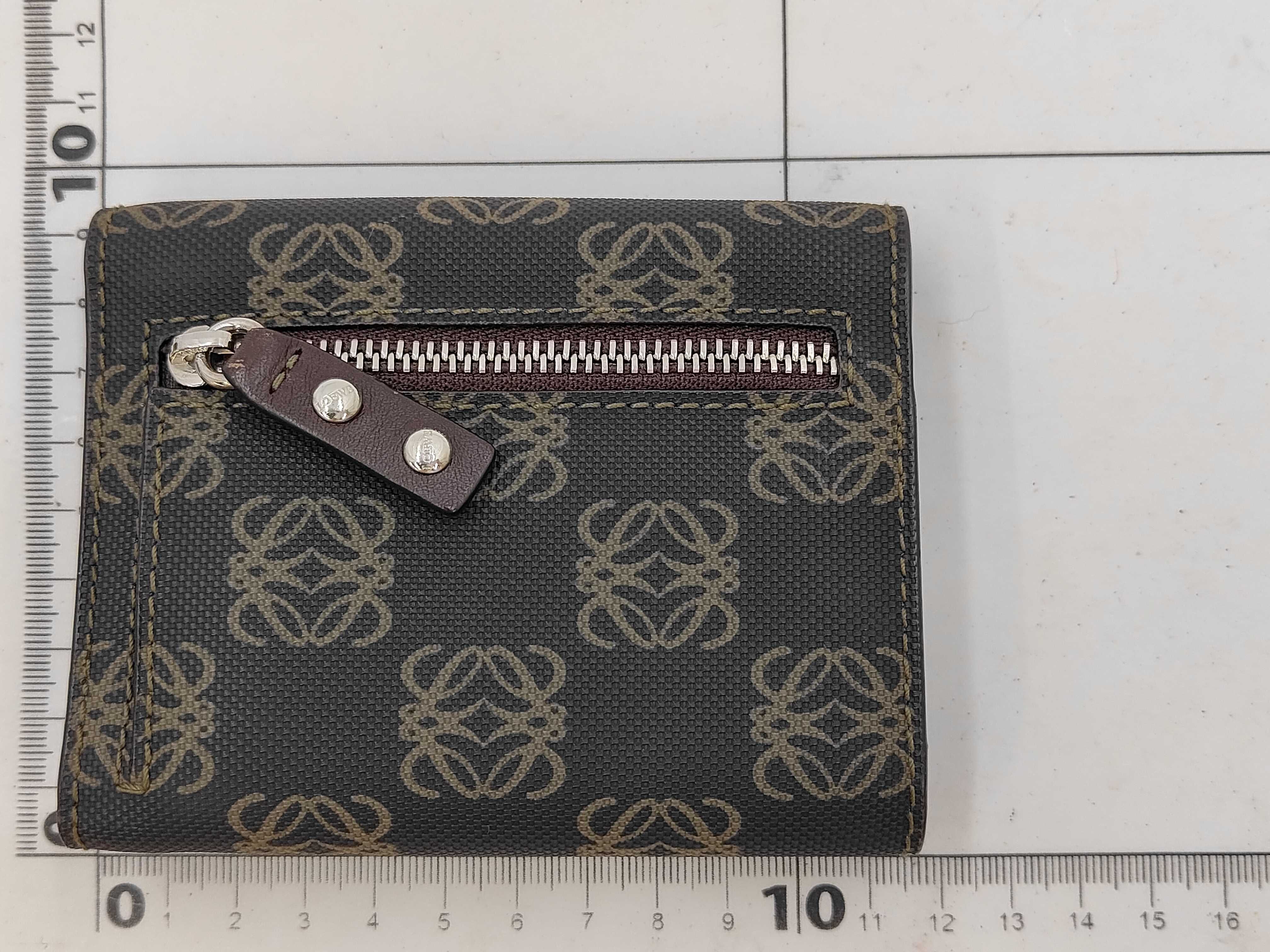 wallet — view 7