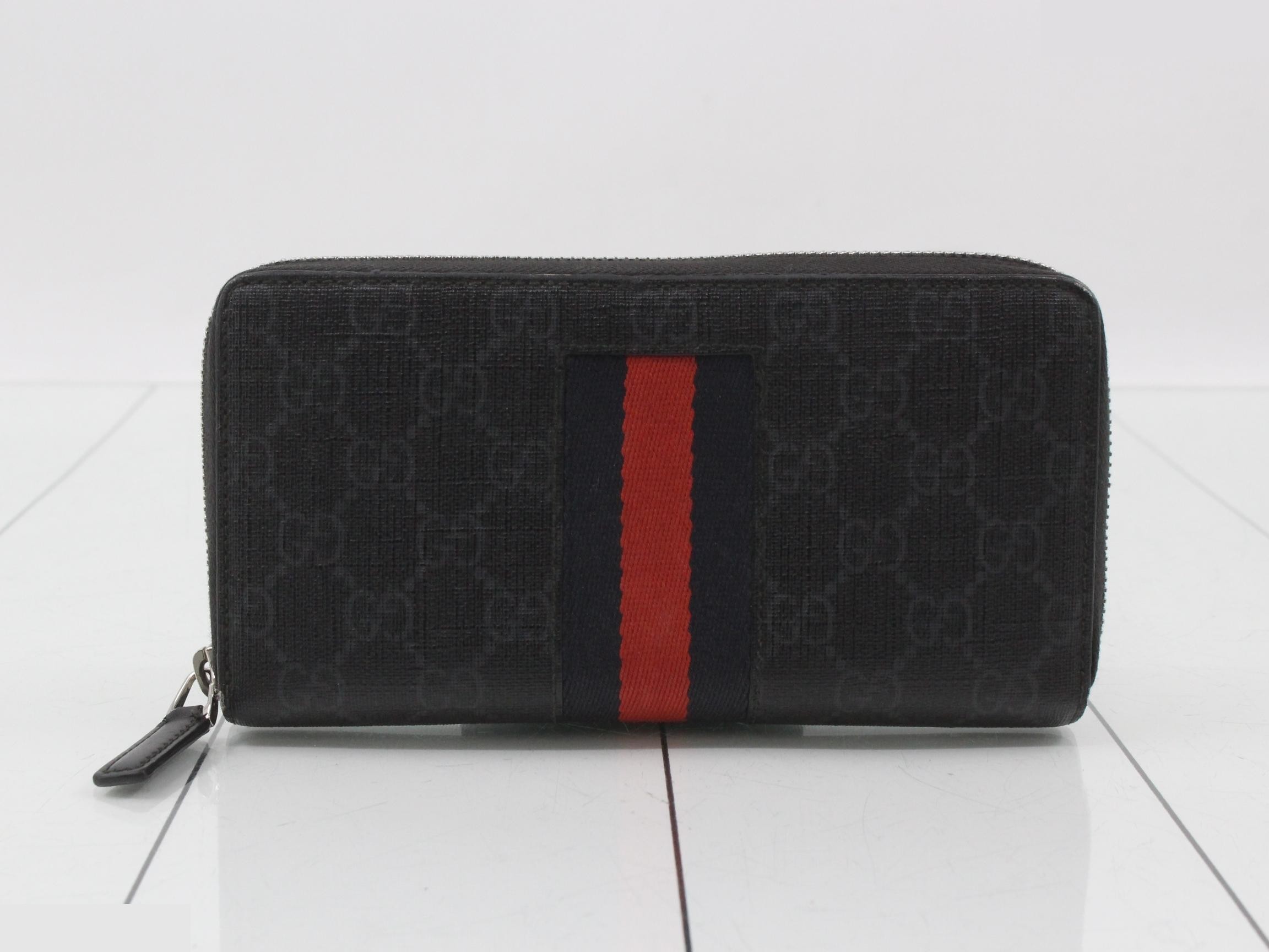 long wallet