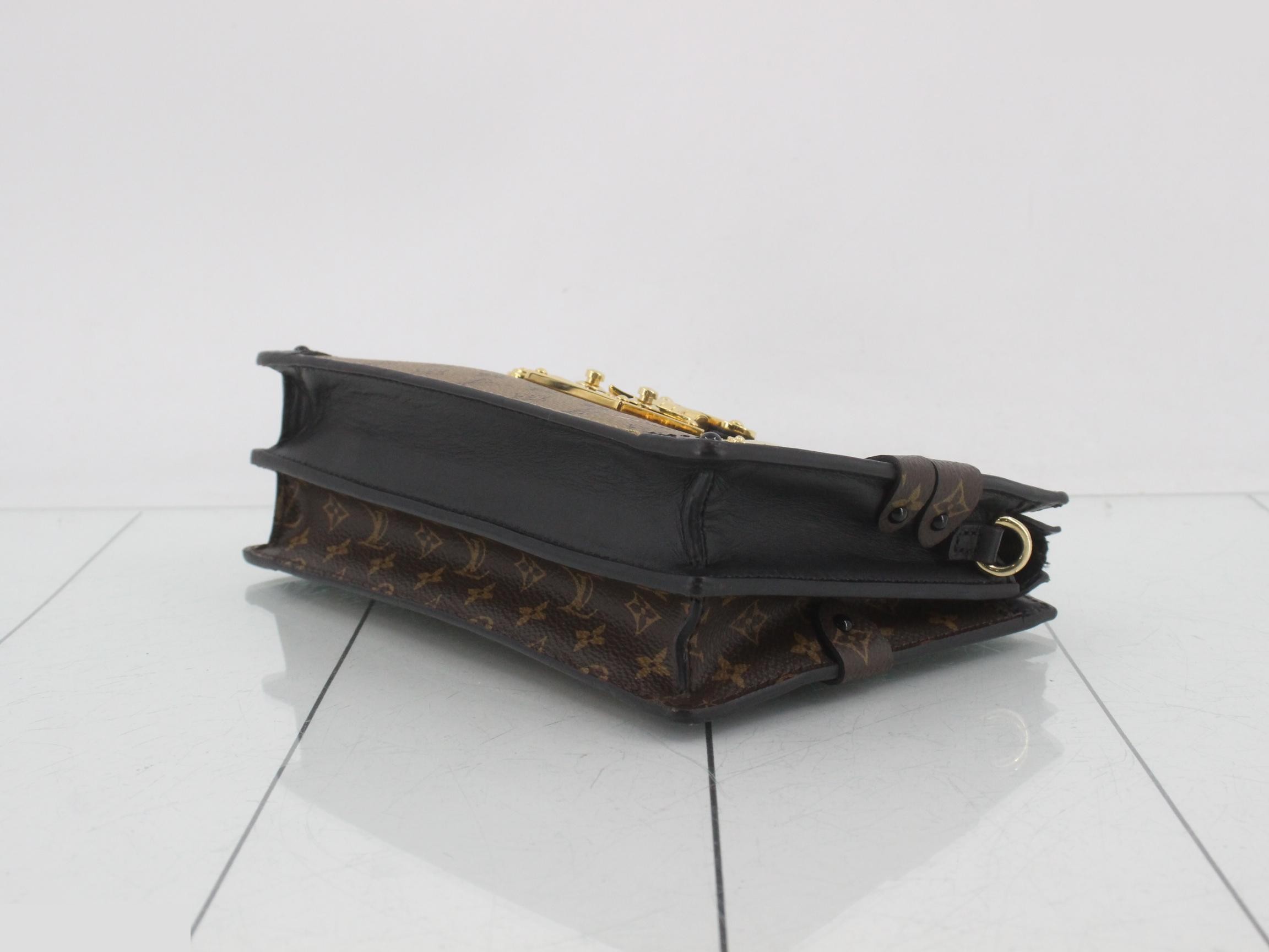 Trunk Shoulder Bag — view 6