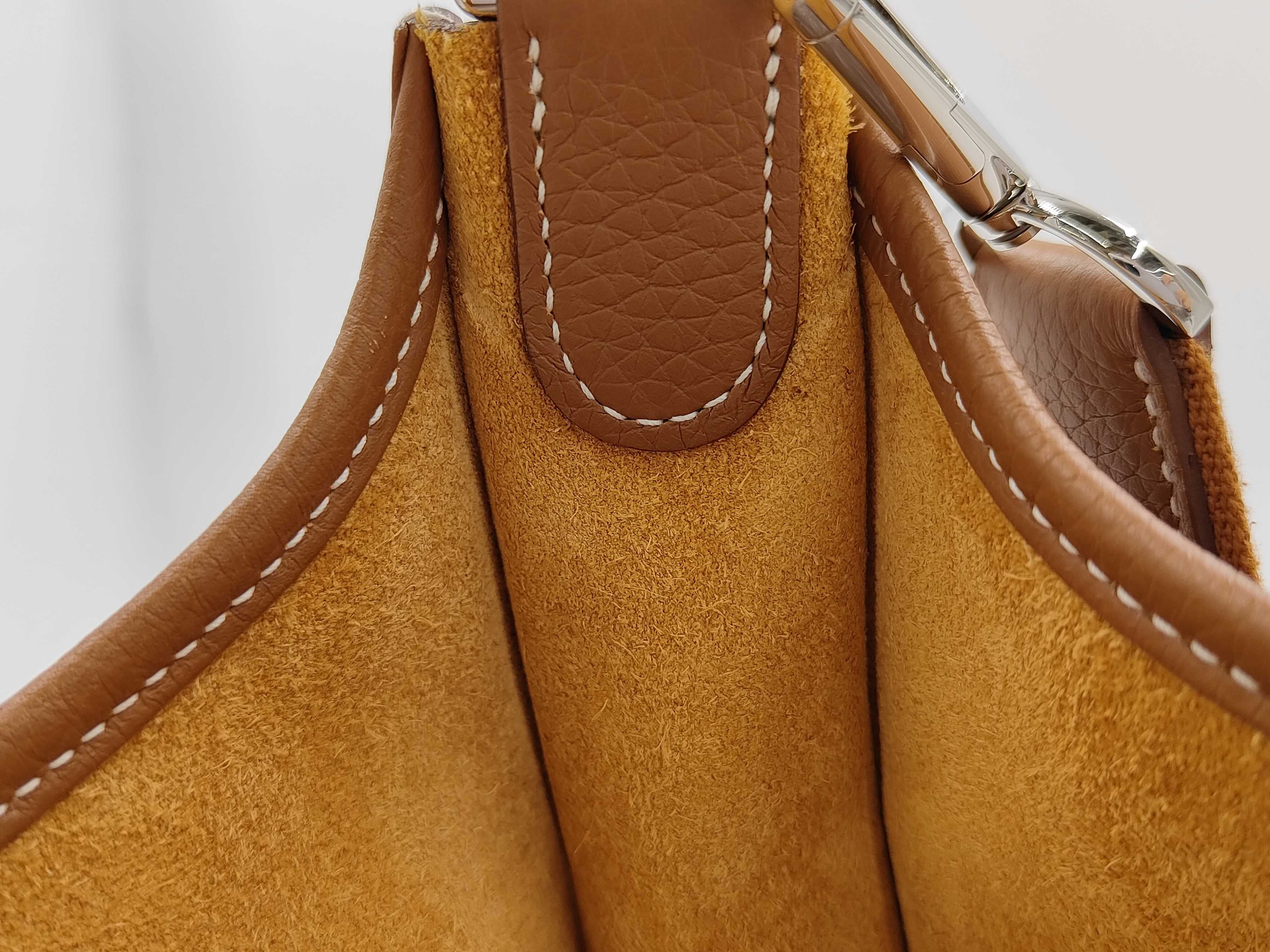 Evelyne 3PM Taurillon leather, gold, silver hardware, K stamp, shoulder bag — view 11