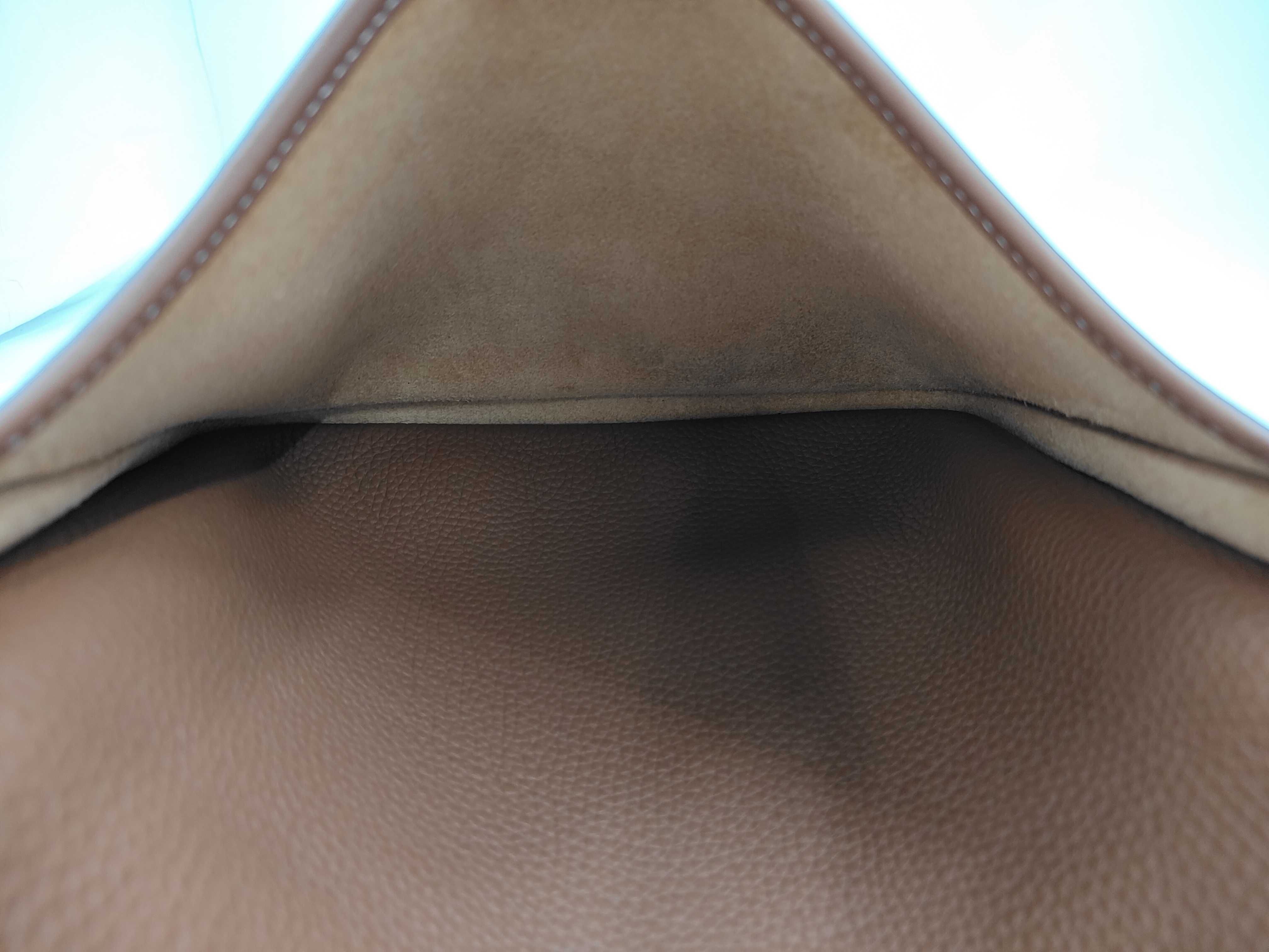 Evelyne 3PM Taurillon leather, gold, silver hardware, K stamp, shoulder bag — view 13