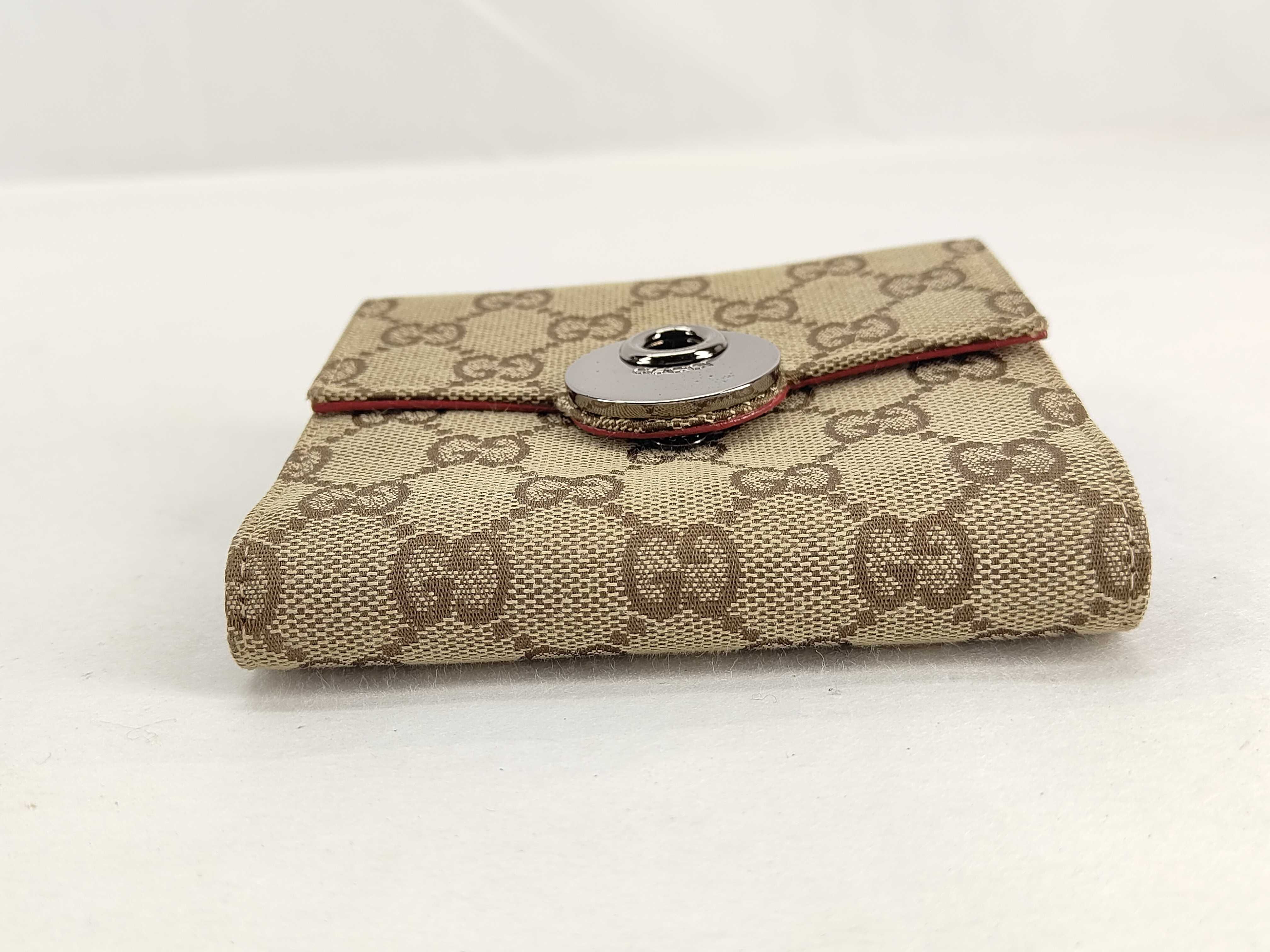 GG Canvas Gucci Wallet — view 4