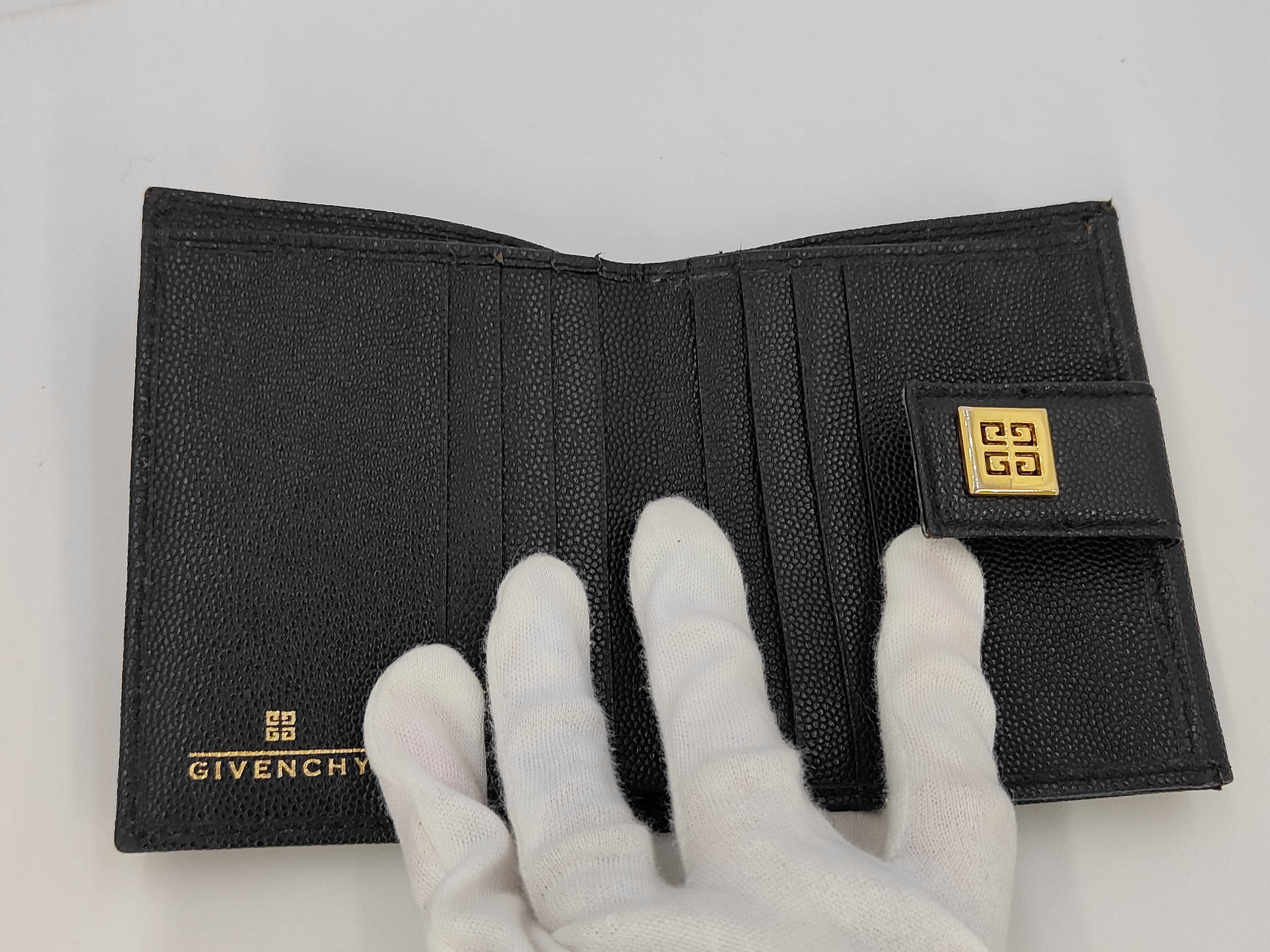 wallet — view 4