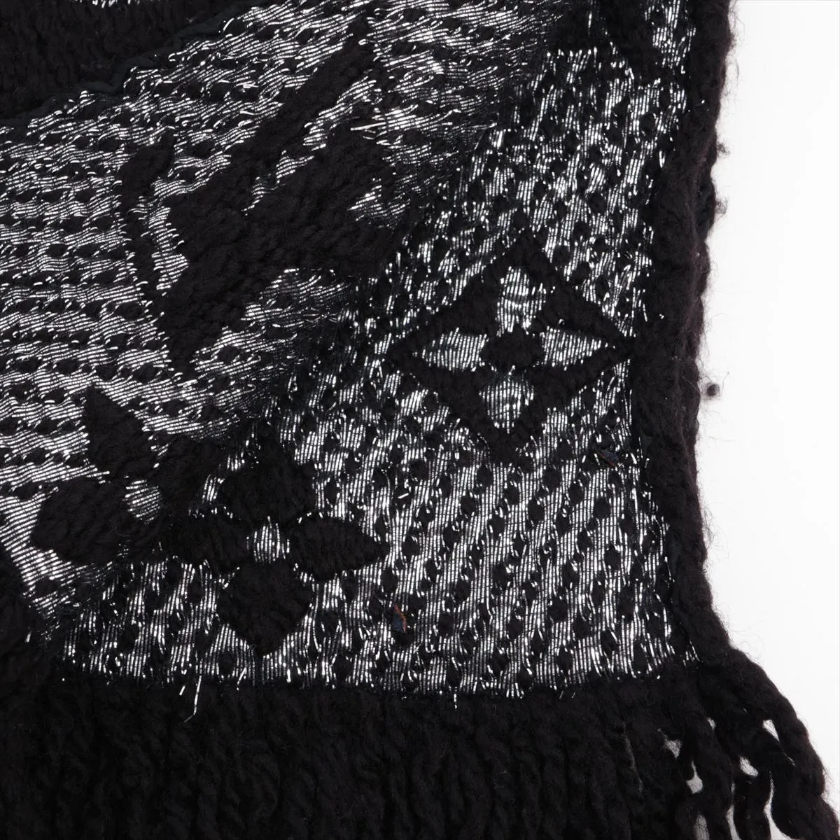 M75833 Echarpe Logomania Shine Scarf, Wool x Silk, Black x Silver. Shows signs of wear: — view 2