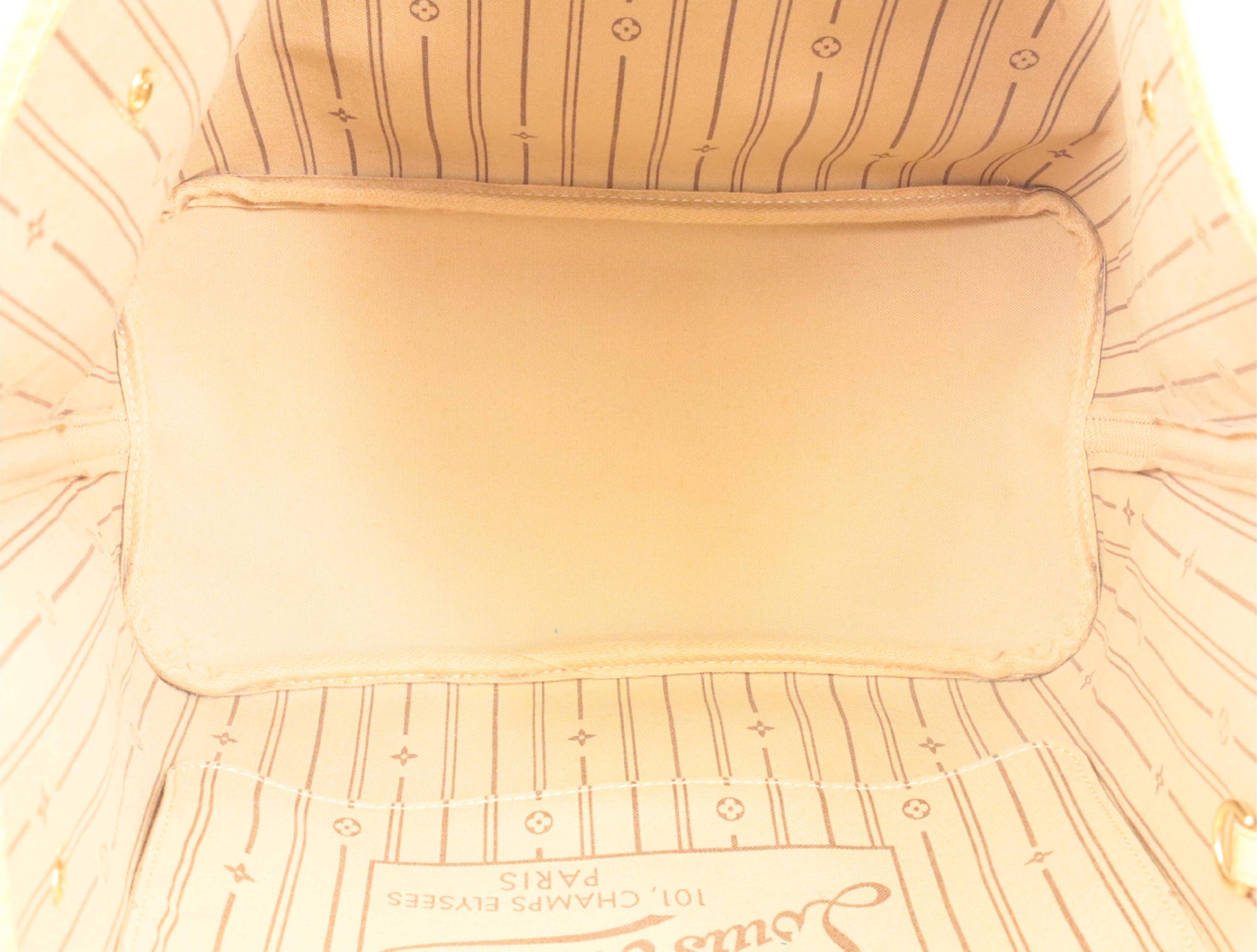 Neverfull MM Shoulder Bag — view 11