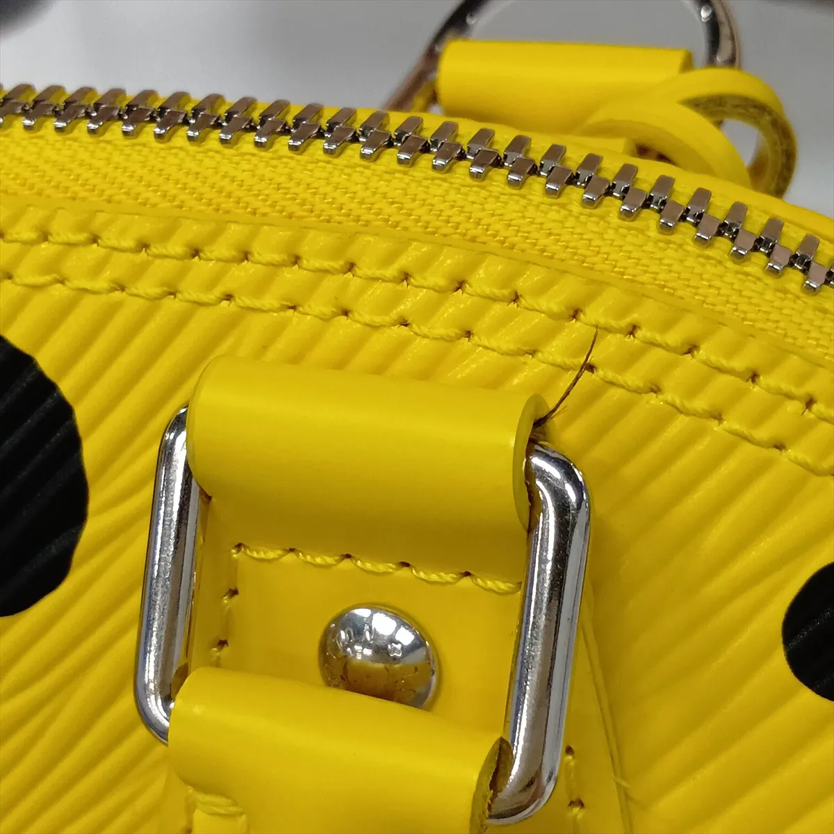 x Yayoi Kusama Epi Alma BB M21700 Yellow (RFID detected) — view 15