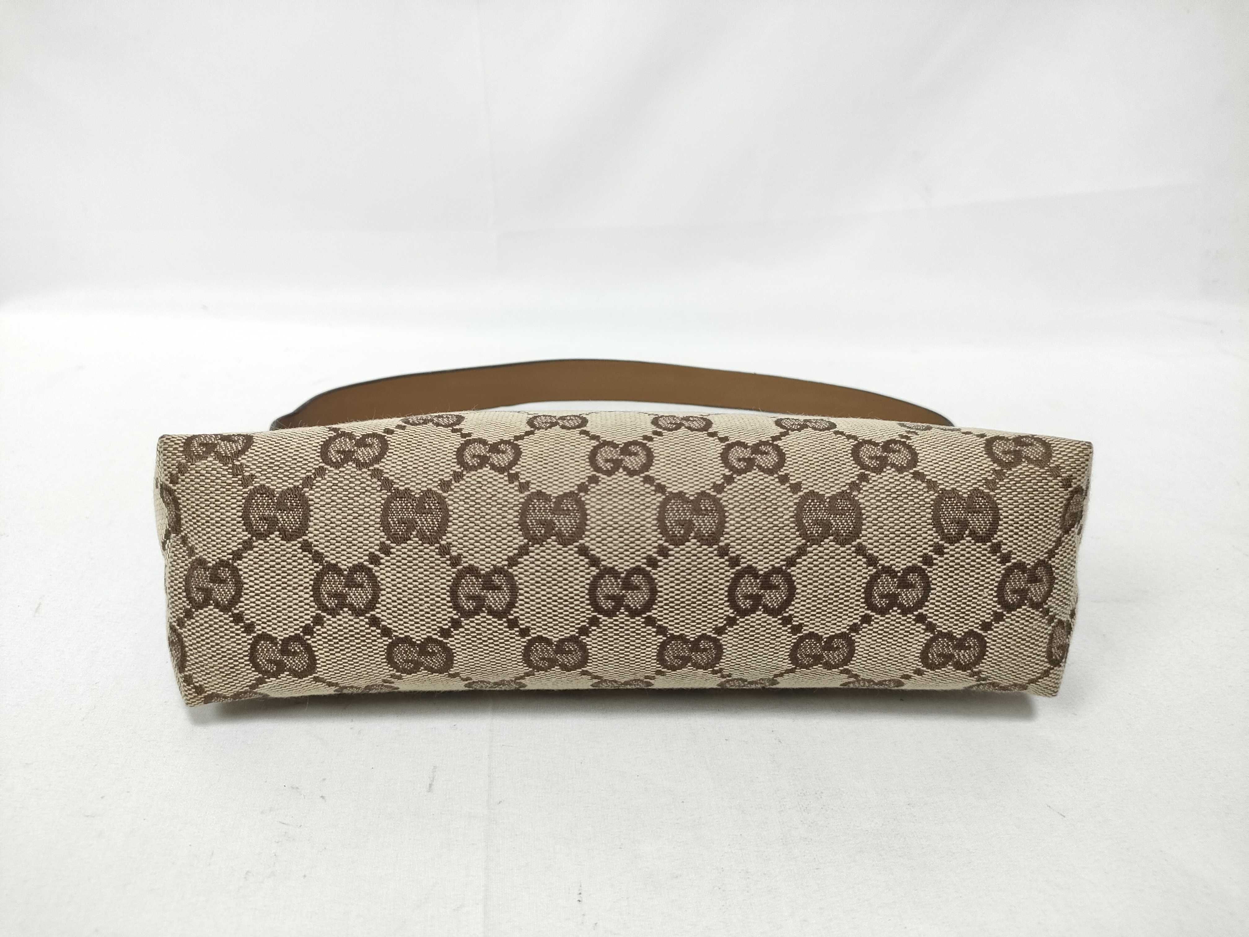 GG Canvas Accessory Pouch, Dust Bag, Pouch — view 3