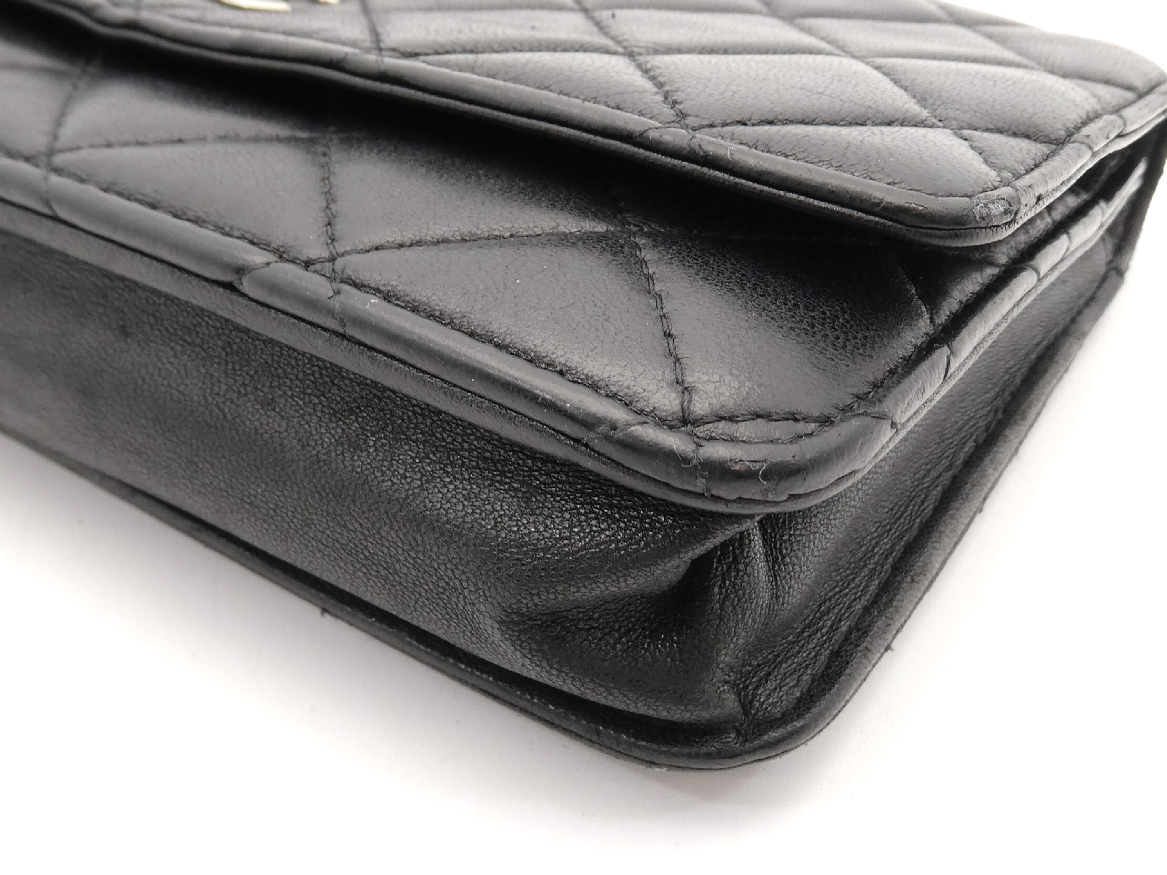 Matelassé Coco Mark Chain Wallet Shoulder Bag — view 11