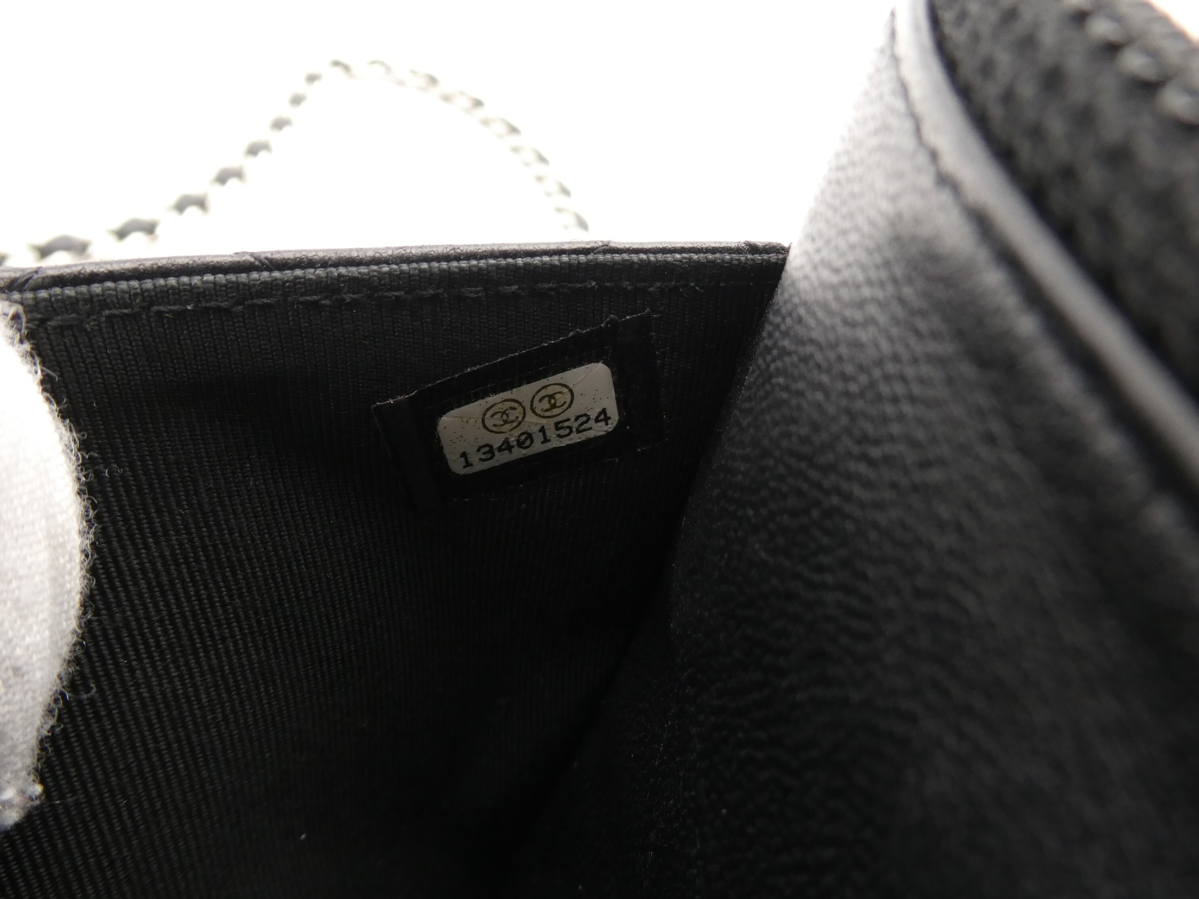Matelassé Coco Mark Chain Wallet Shoulder Bag — view 10