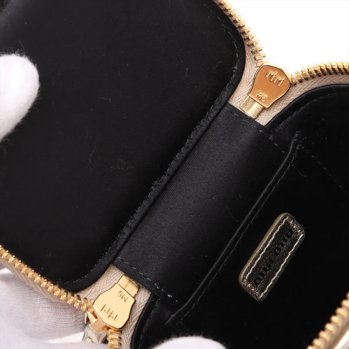 Matelassé Micro Bag Leather Shoulder Bag Gold 5NR018 with Mirror — view 8