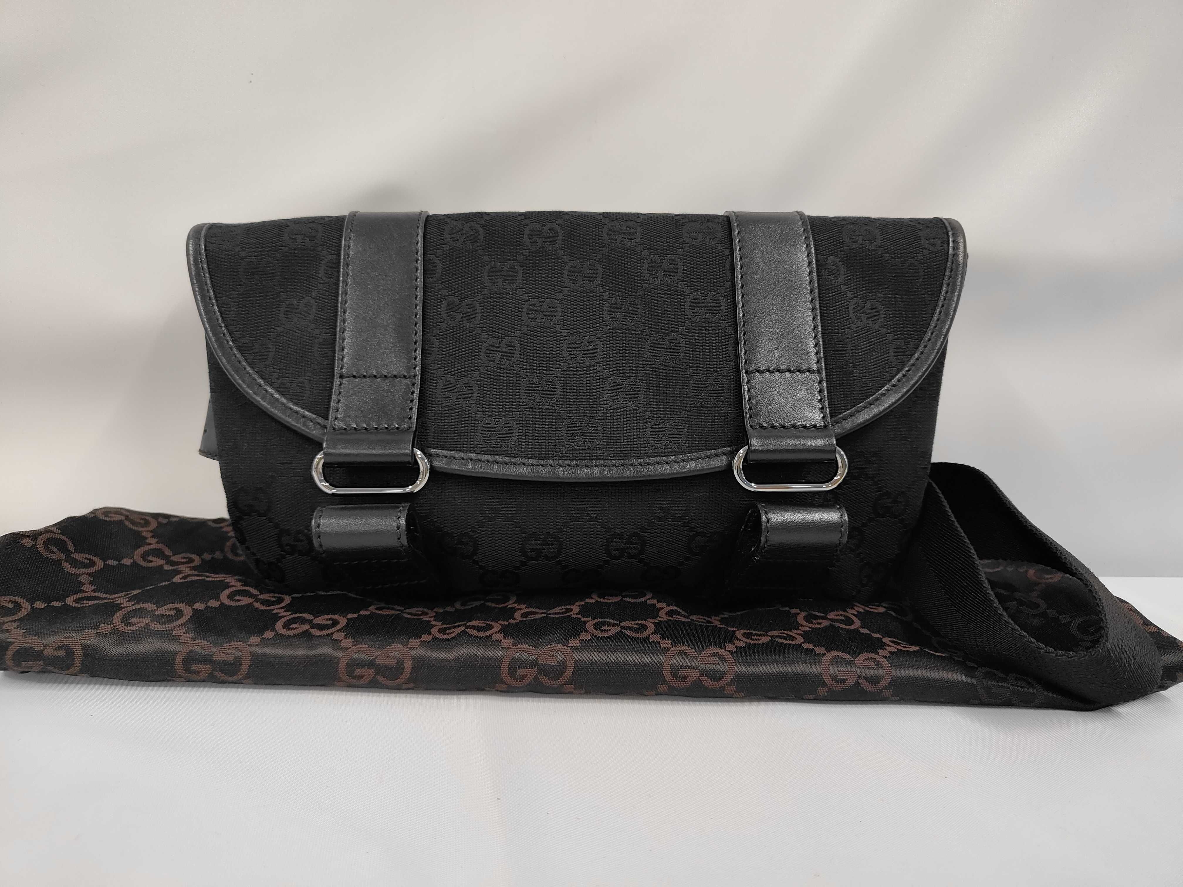 GG Canvas Body Bag 145851 200905 Shoulder Bag