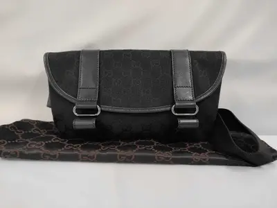 GG Canvas Body Bag 145851 200905 Shoulder Bag