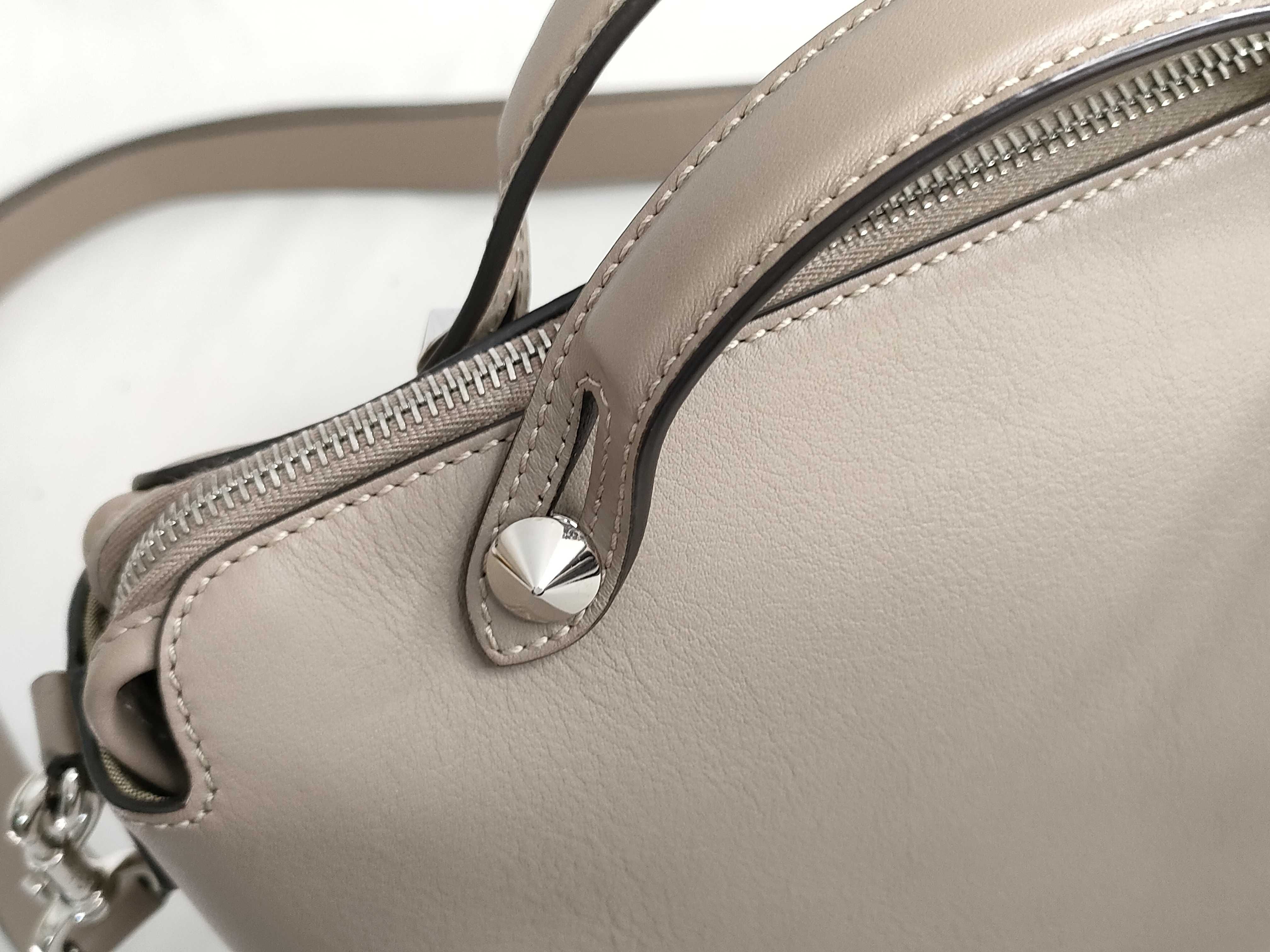 By The Way Medium Leather 2-Way Handbag, Greige, 8BL146 (Handbag) — view 5