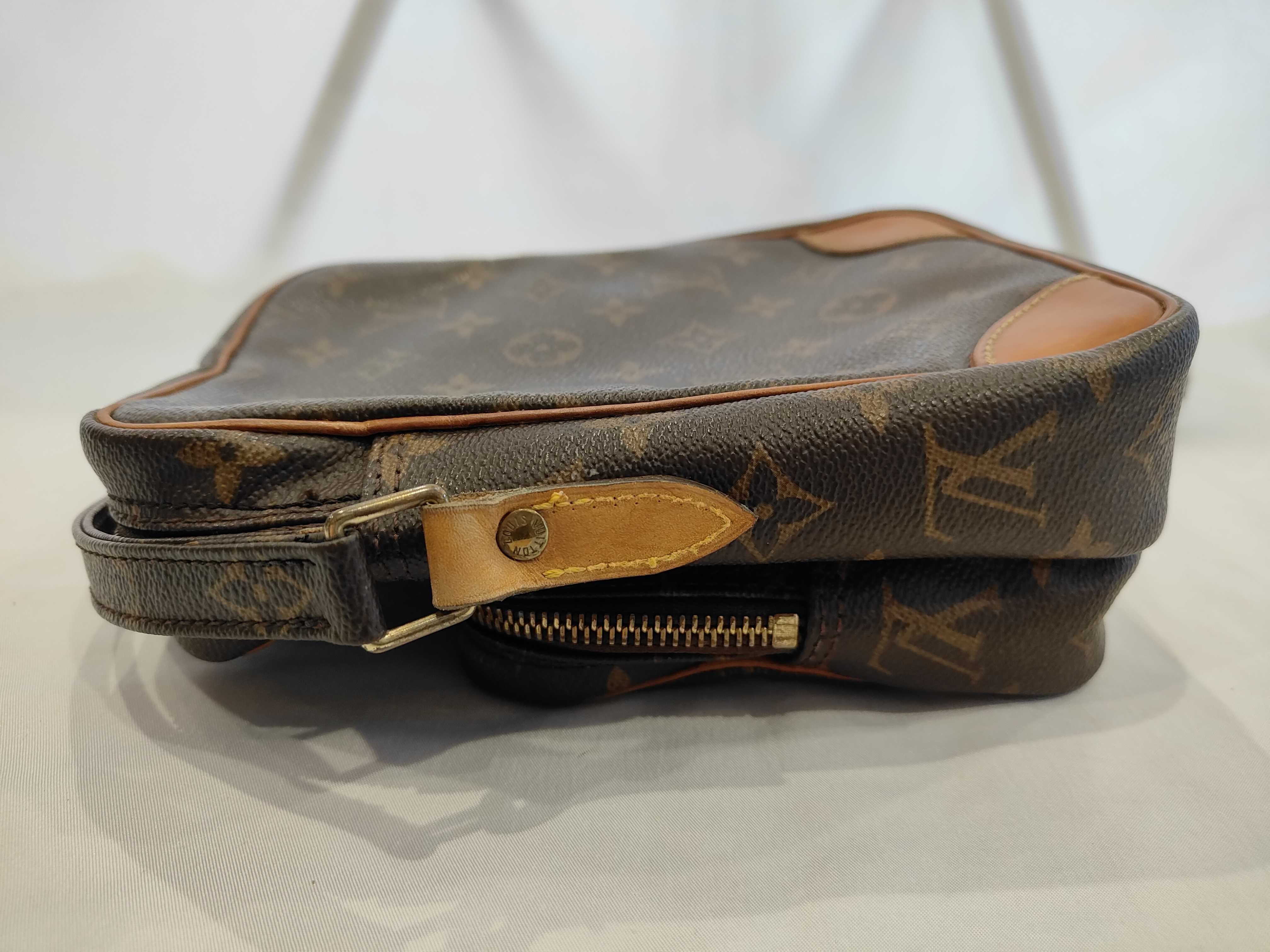 Monogram Amazon M45236 TH0011 Shoulder Bag — view 5