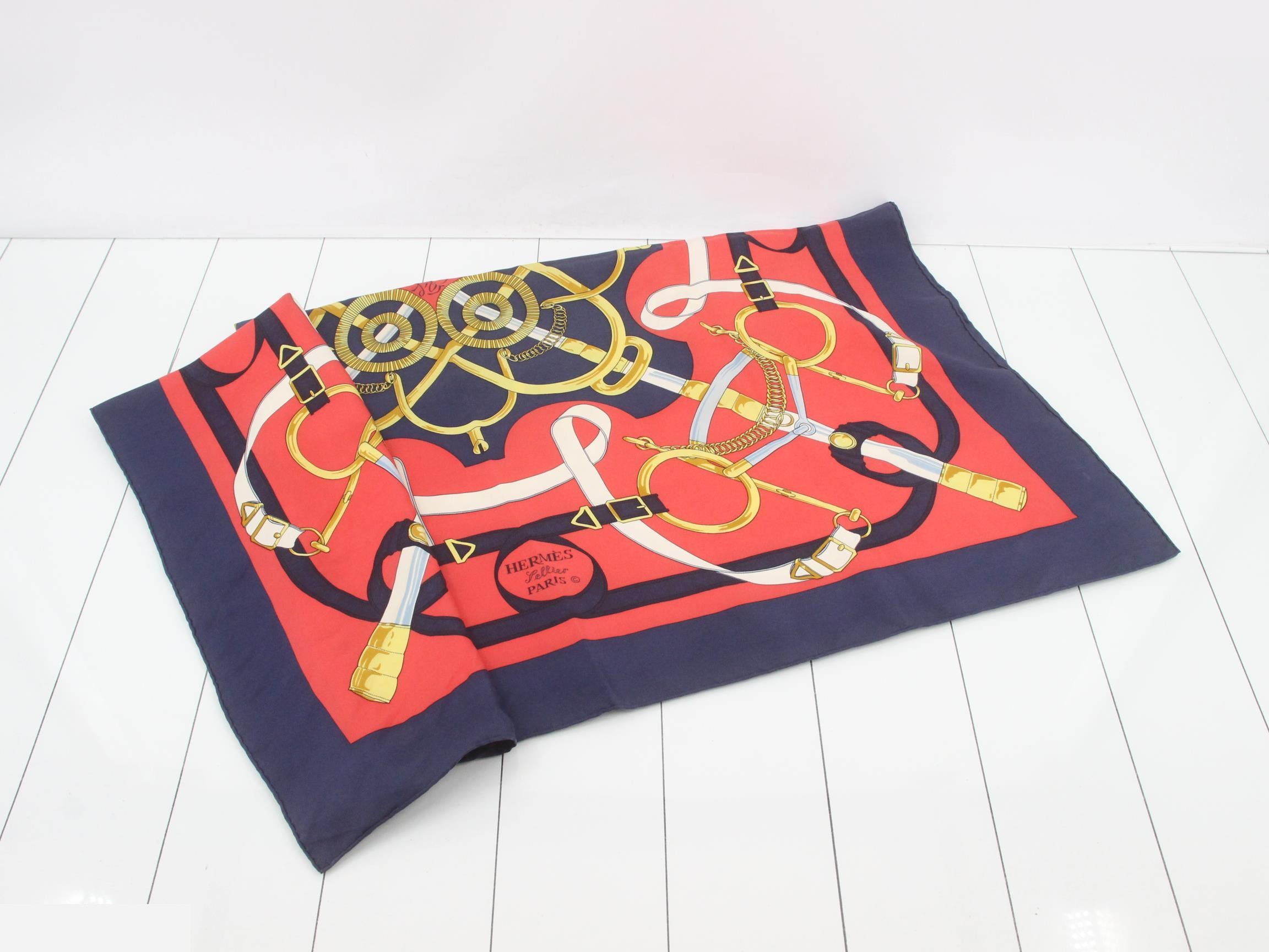 Carre 90 Scarf — view 3