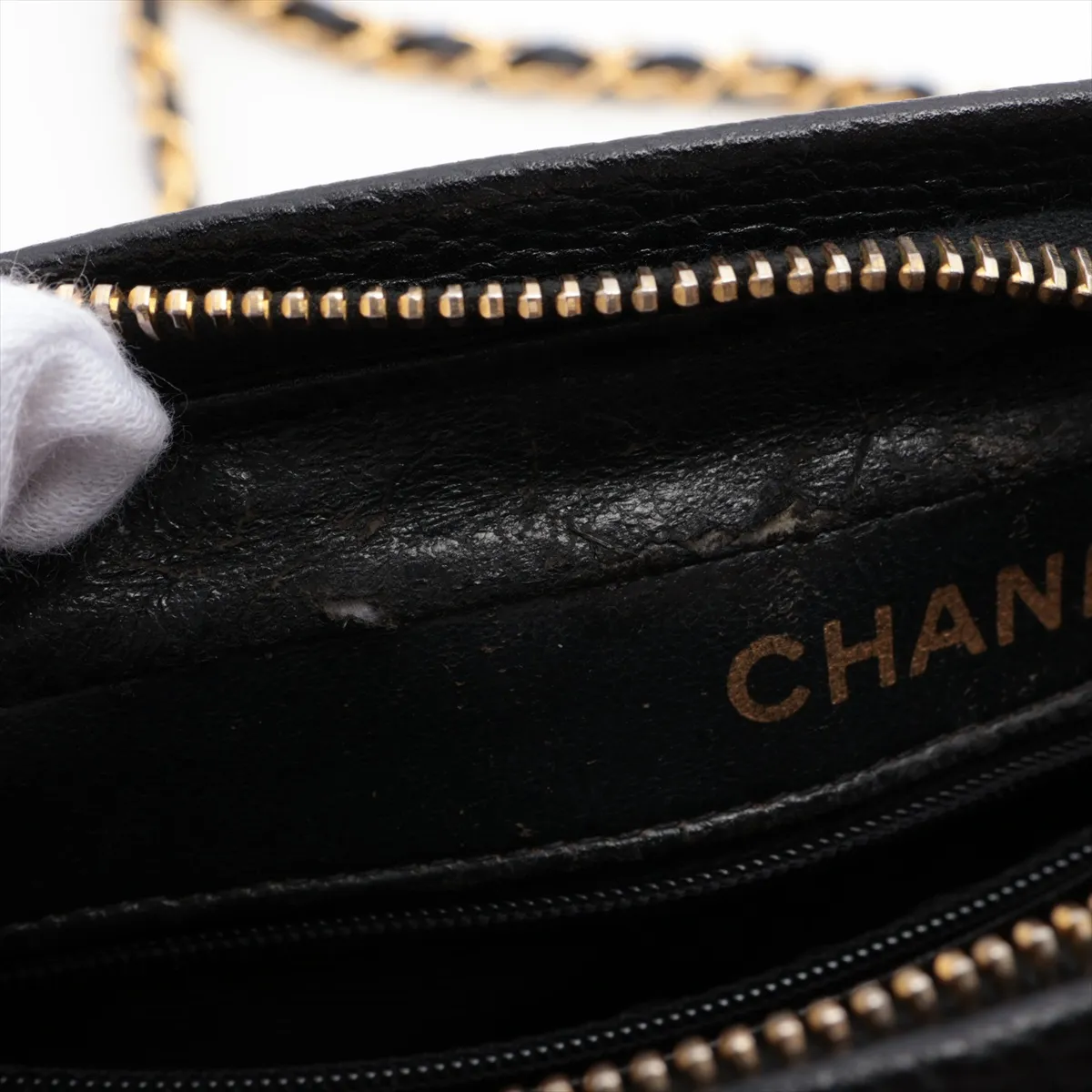 Matelasse Caviar Skin Chain Shoulder Bag Black Gold Hardware Base External Repair — view 12