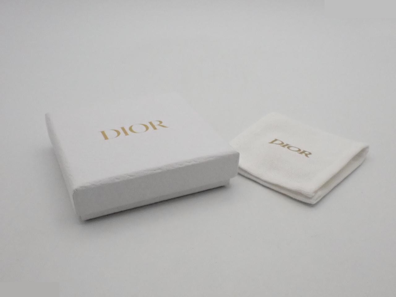 CD Ribbon Ring, CD Logo, Gold, with Box and Bag, Size #14, Engraved M — view 4