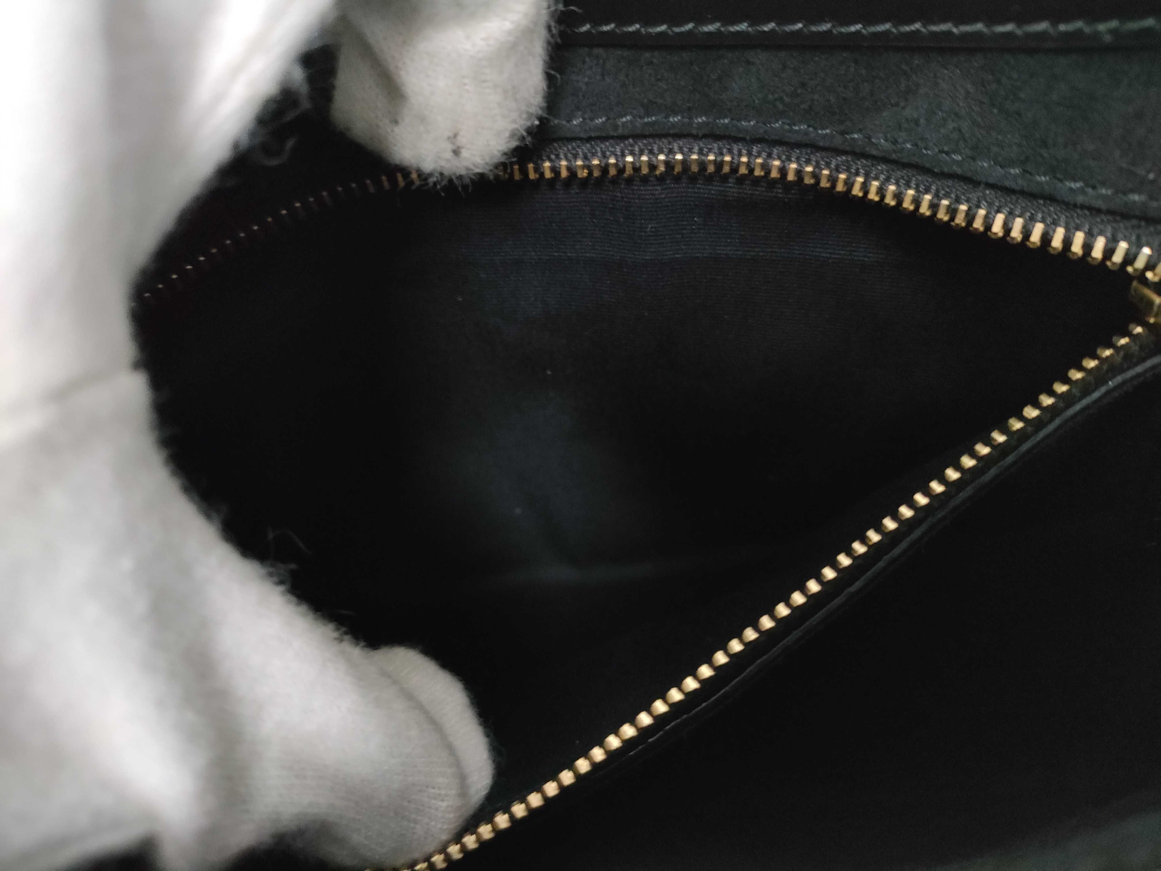 Le 5-7 Black Calf Leather Gold Logo Underarm Bag Handbag — view 9