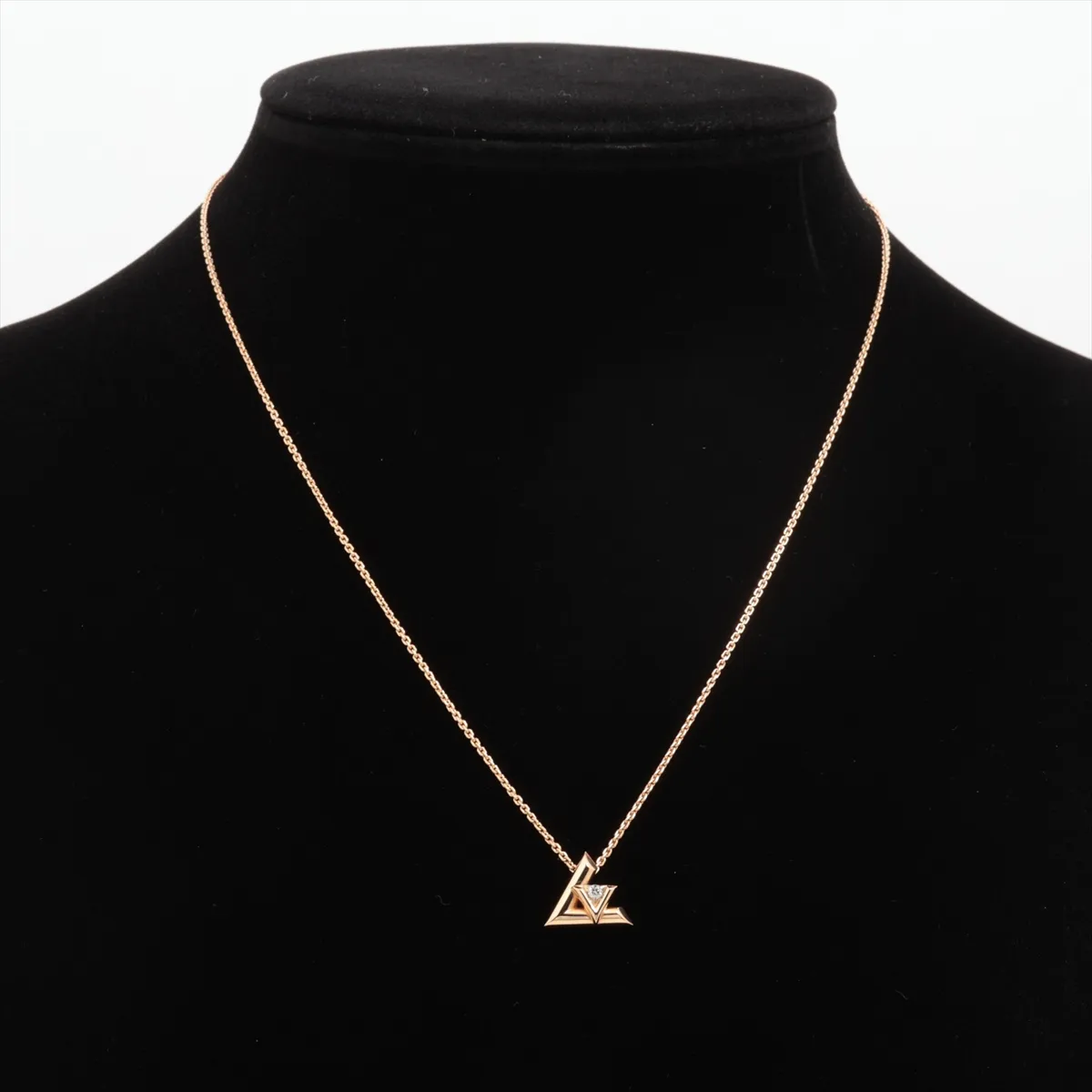 Pendant LV Vault One PM Diamond Necklace 750 (PG) 5.9g F41829 — view 5