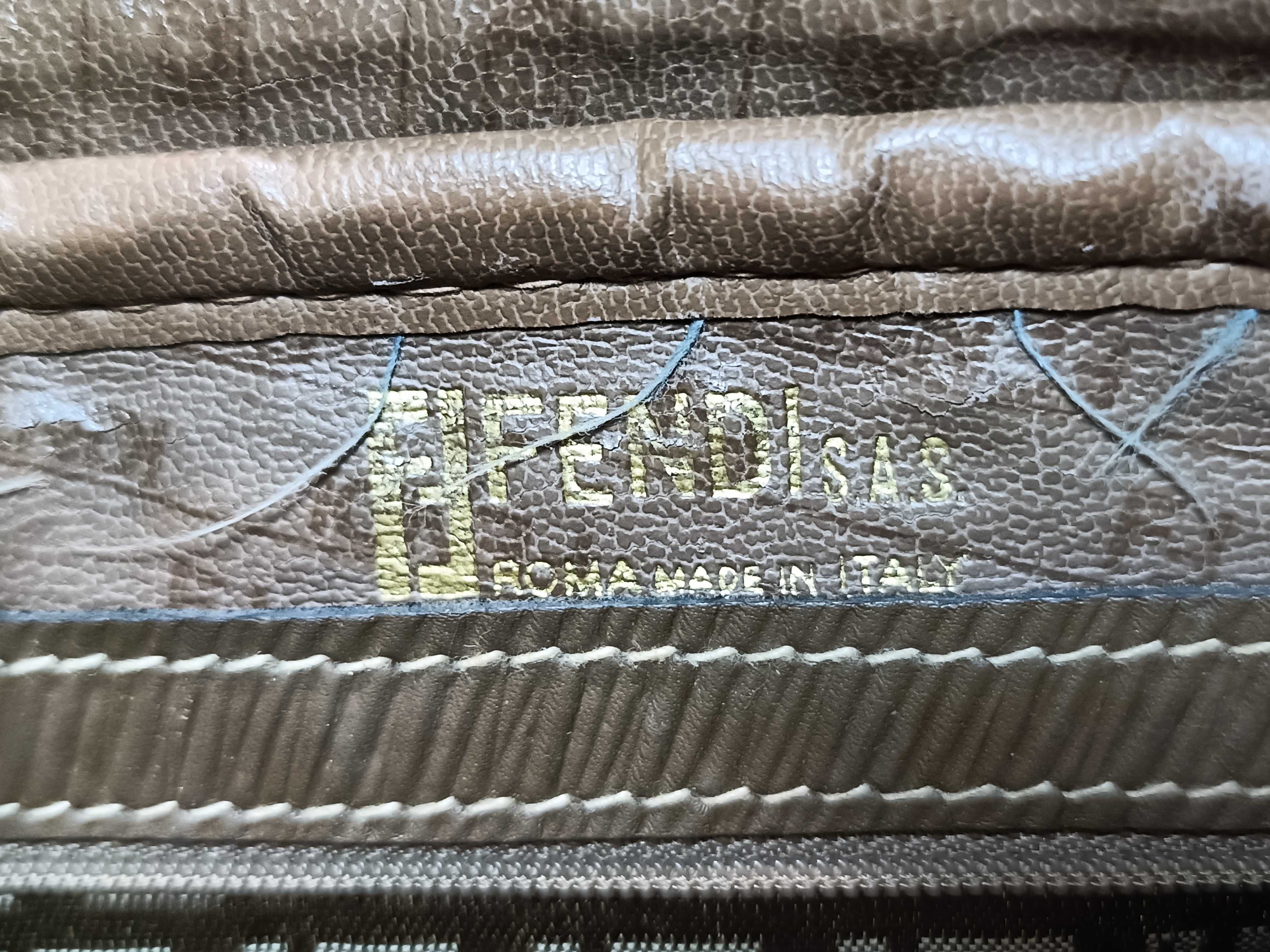 Zucca pattern vinyl shoulder bag — view 14