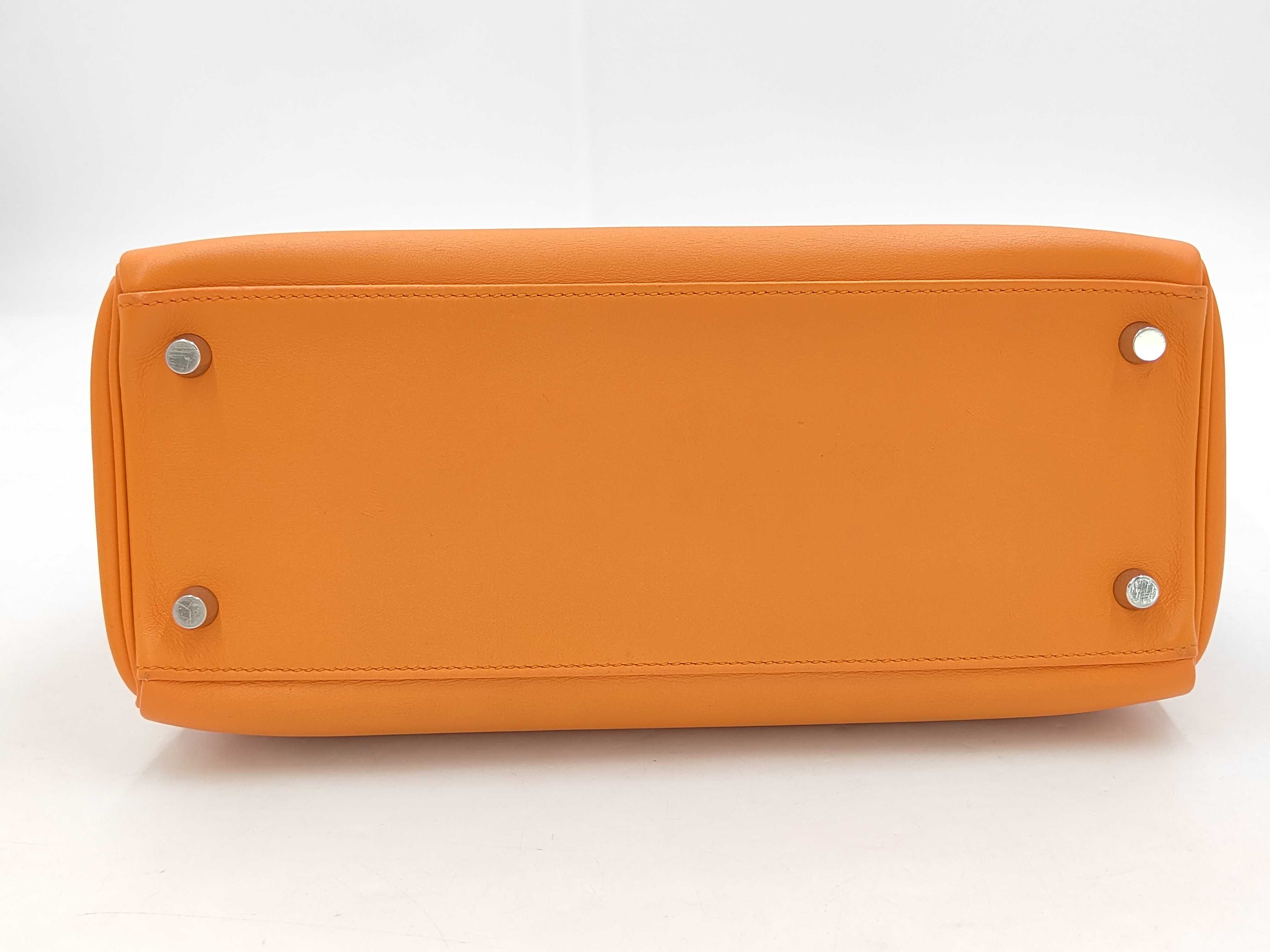 Kelly 28 K stamp Swift orange tote bag — view 6