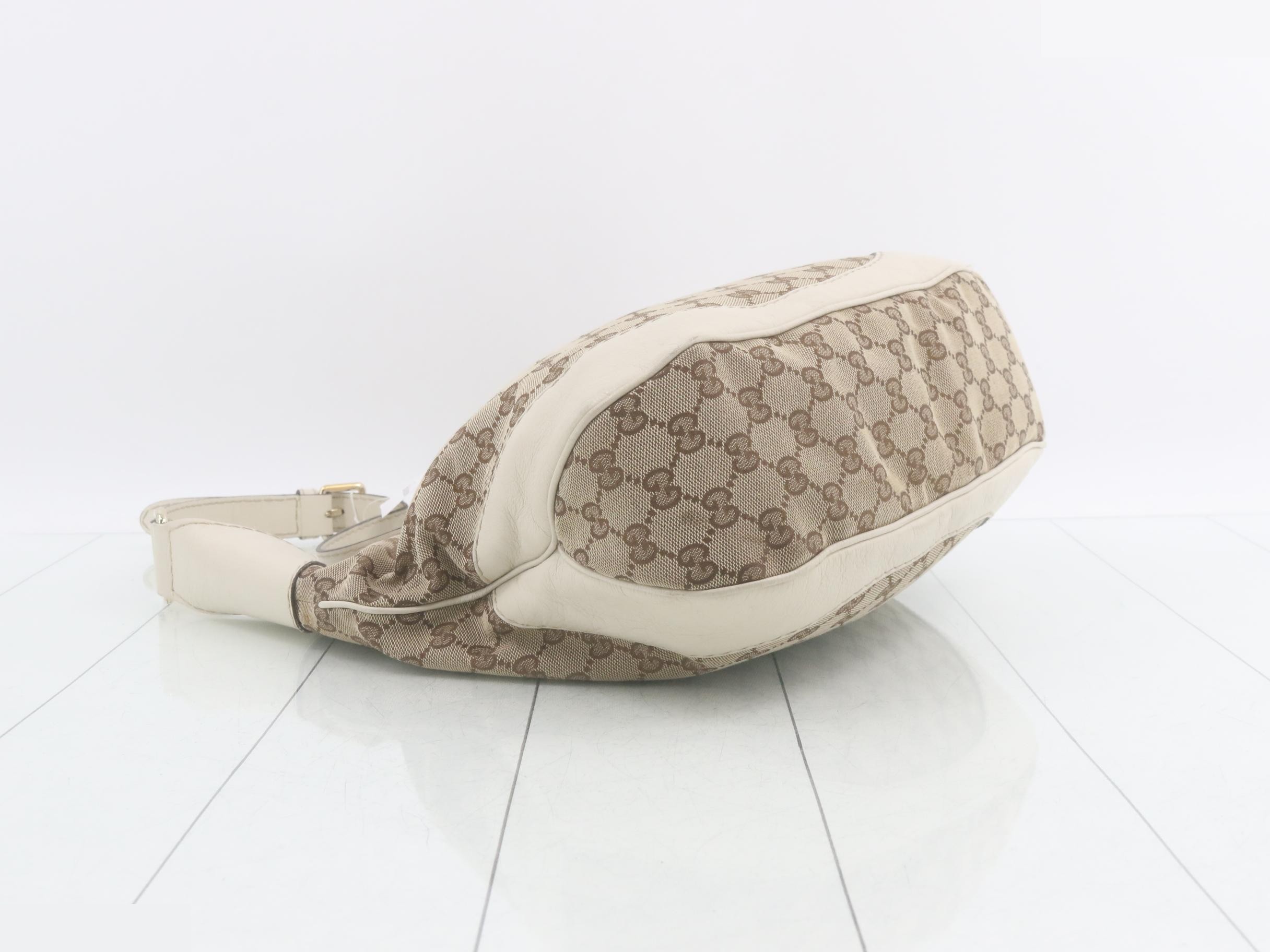 GG Canvas Shoulder Bag — view 5