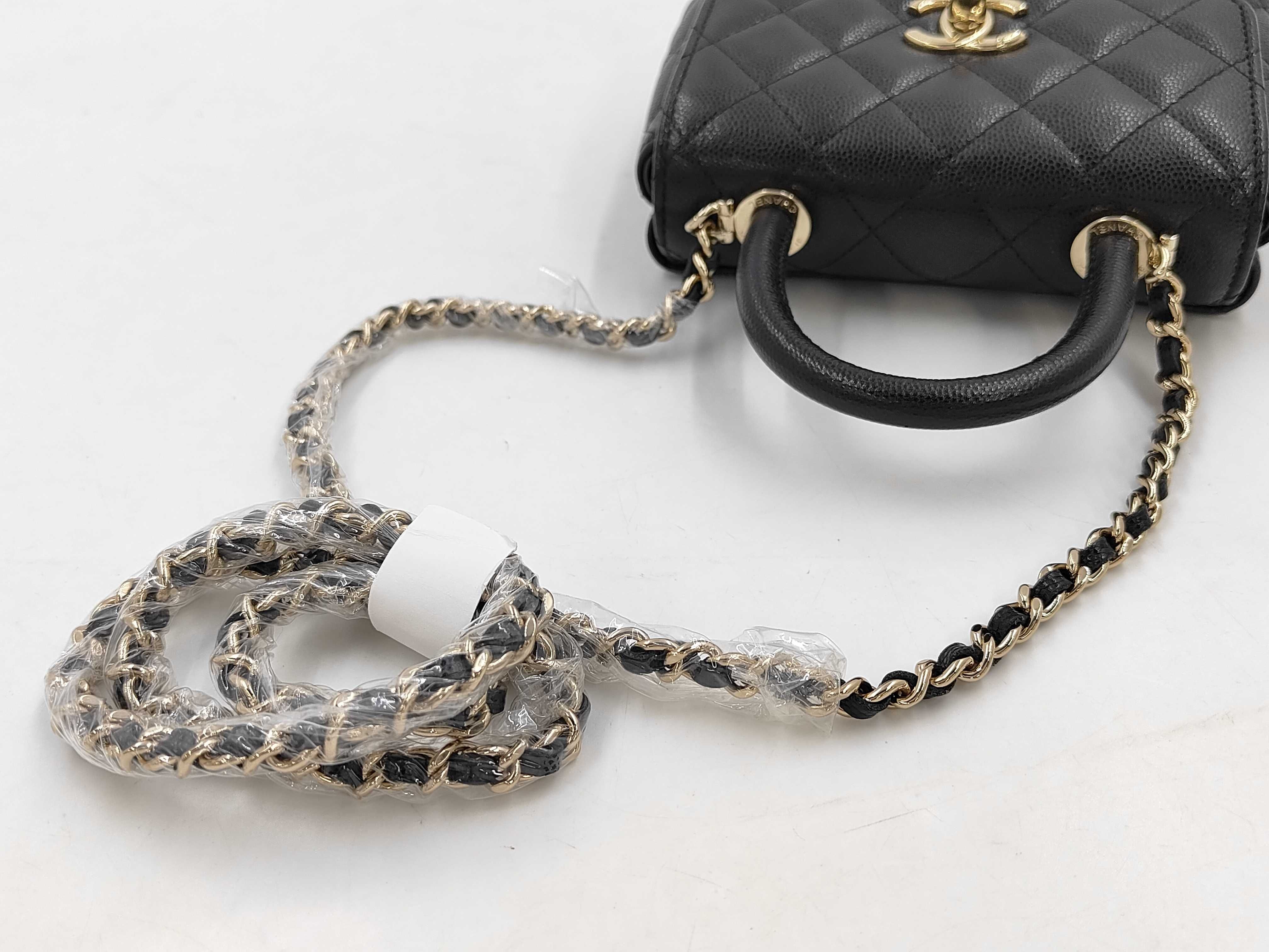 Cocohandle nano Crossbody Shoulder Bag — view 5