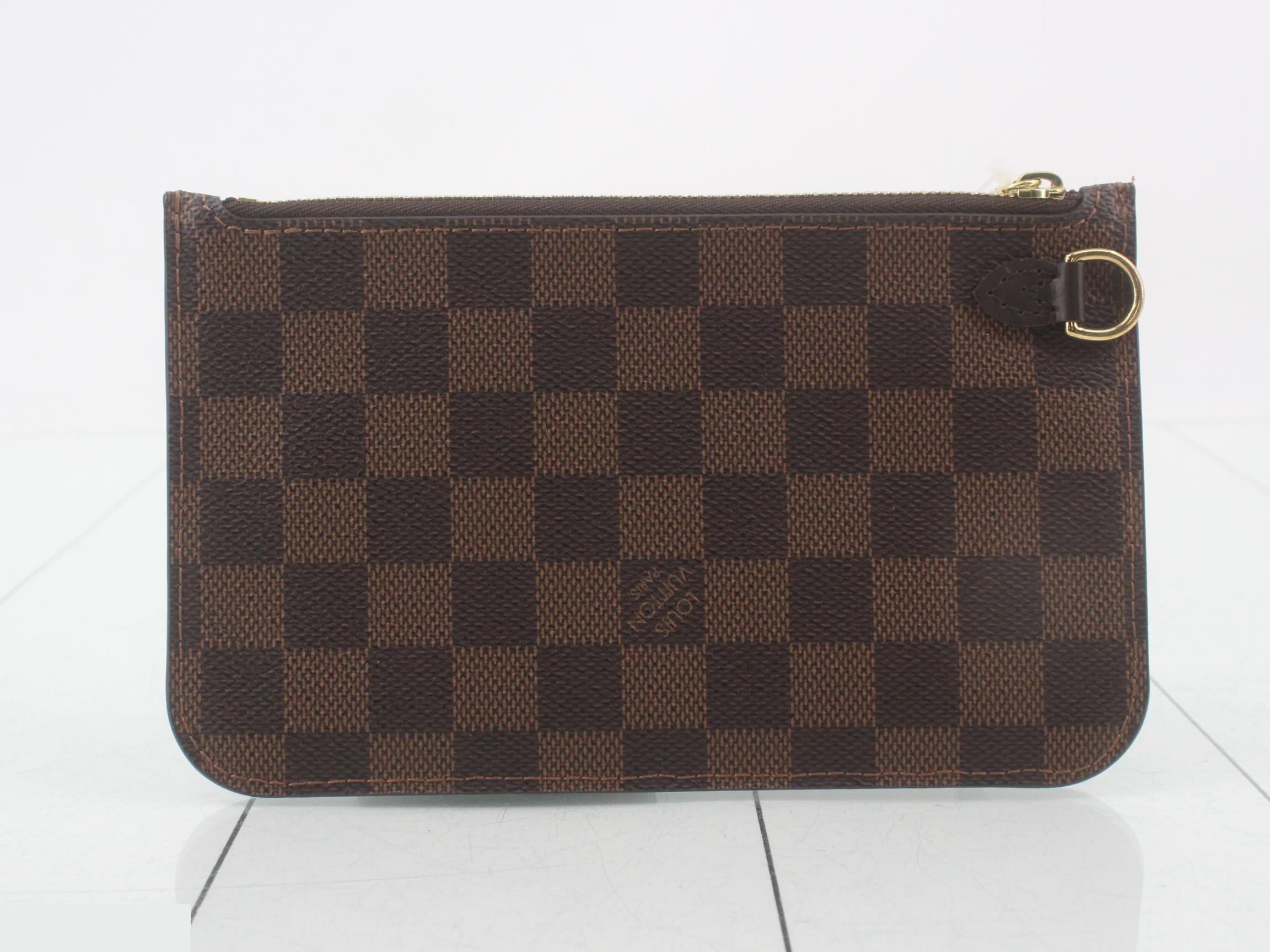 Neverfull PM pouch — view 2