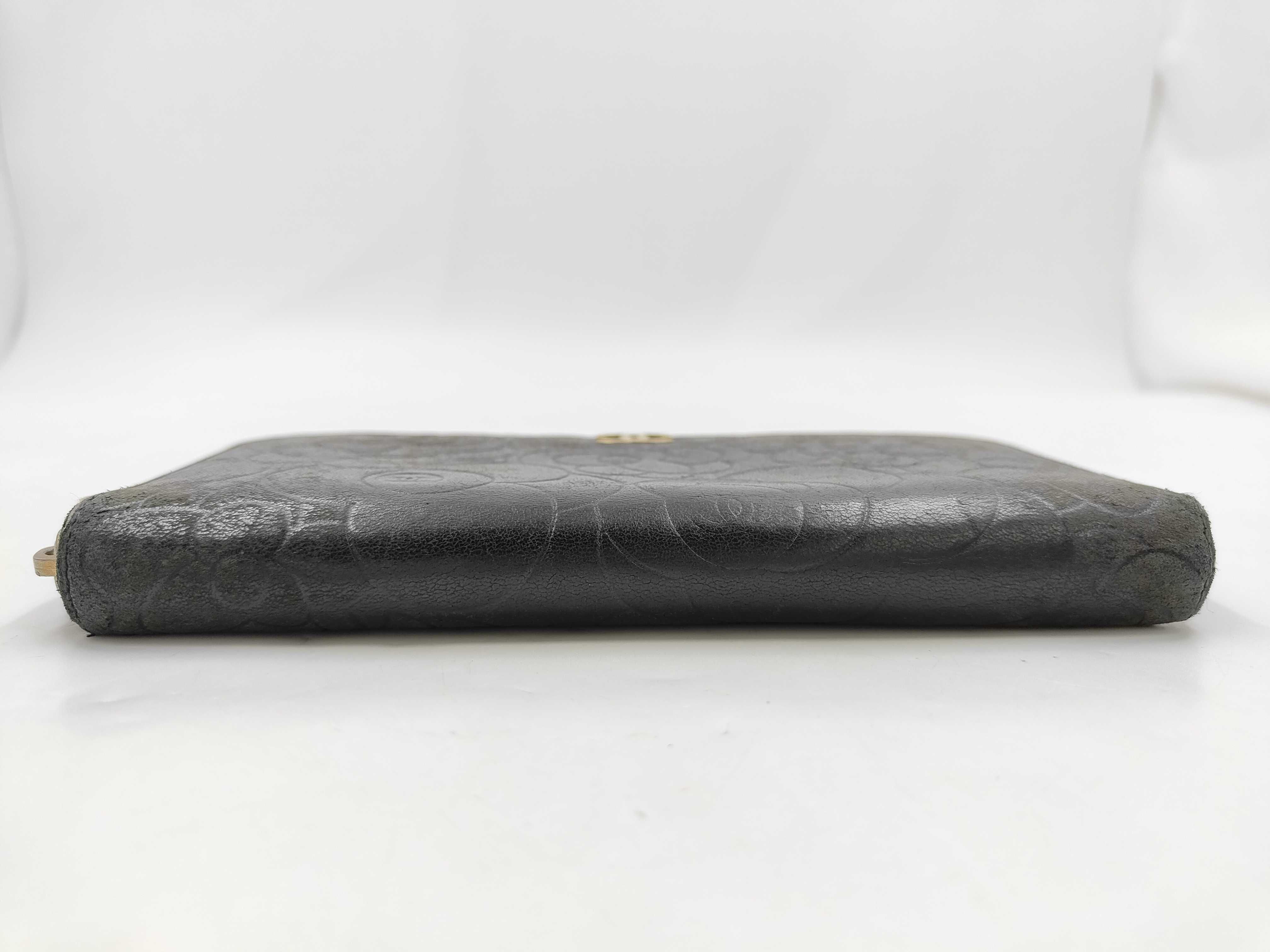 Wallet — view 4