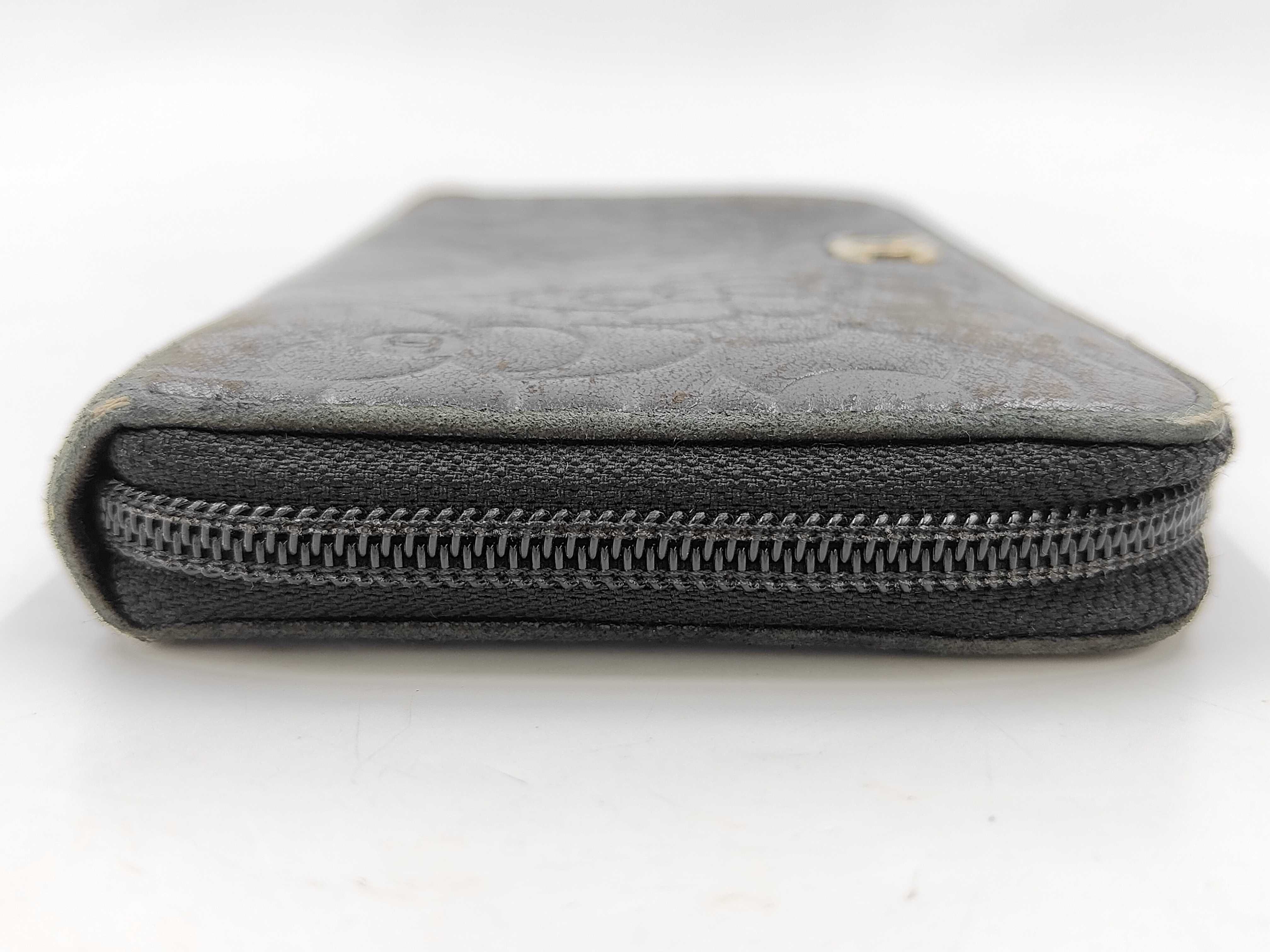 Wallet — view 5