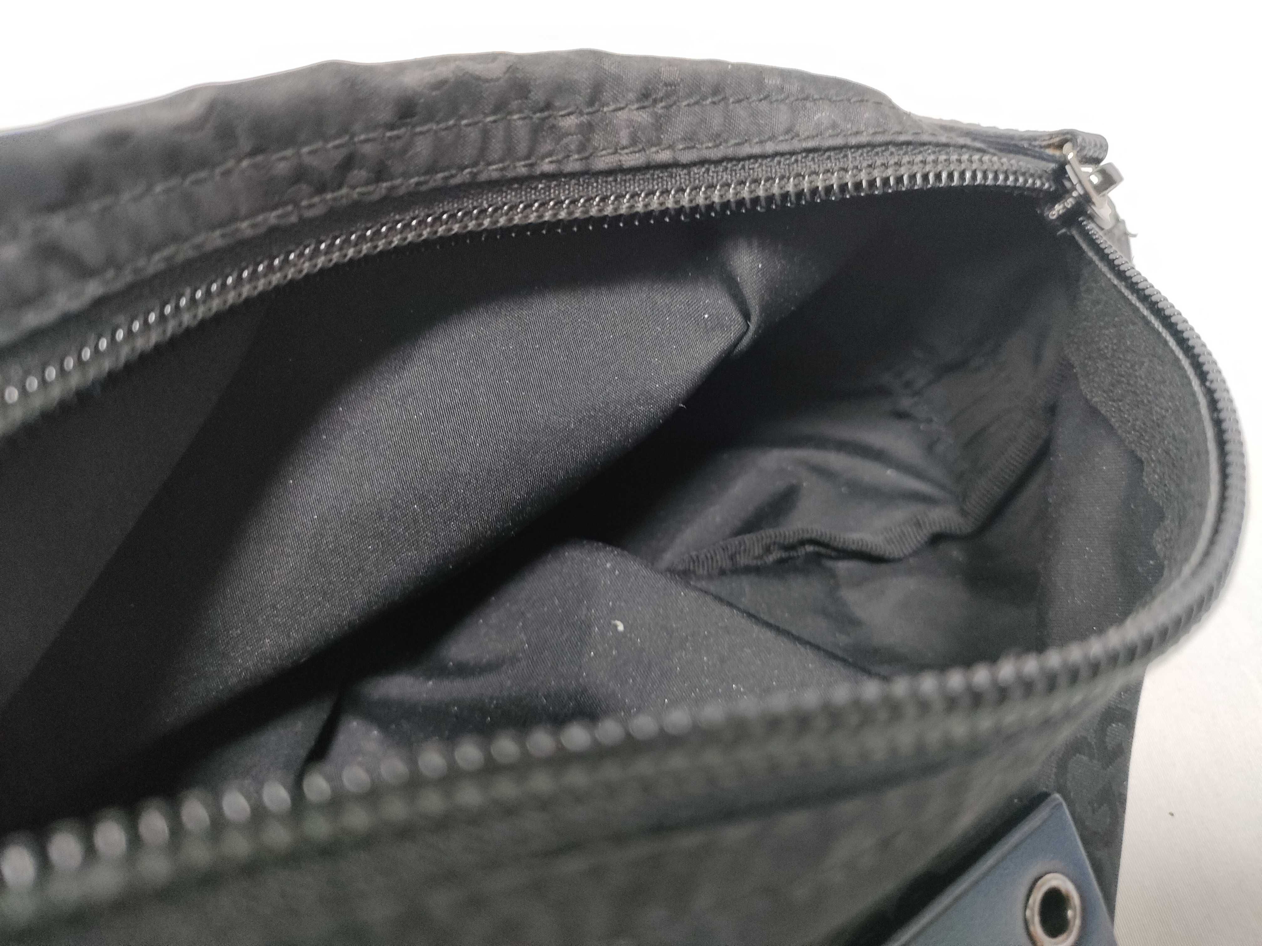 pouch — view 11