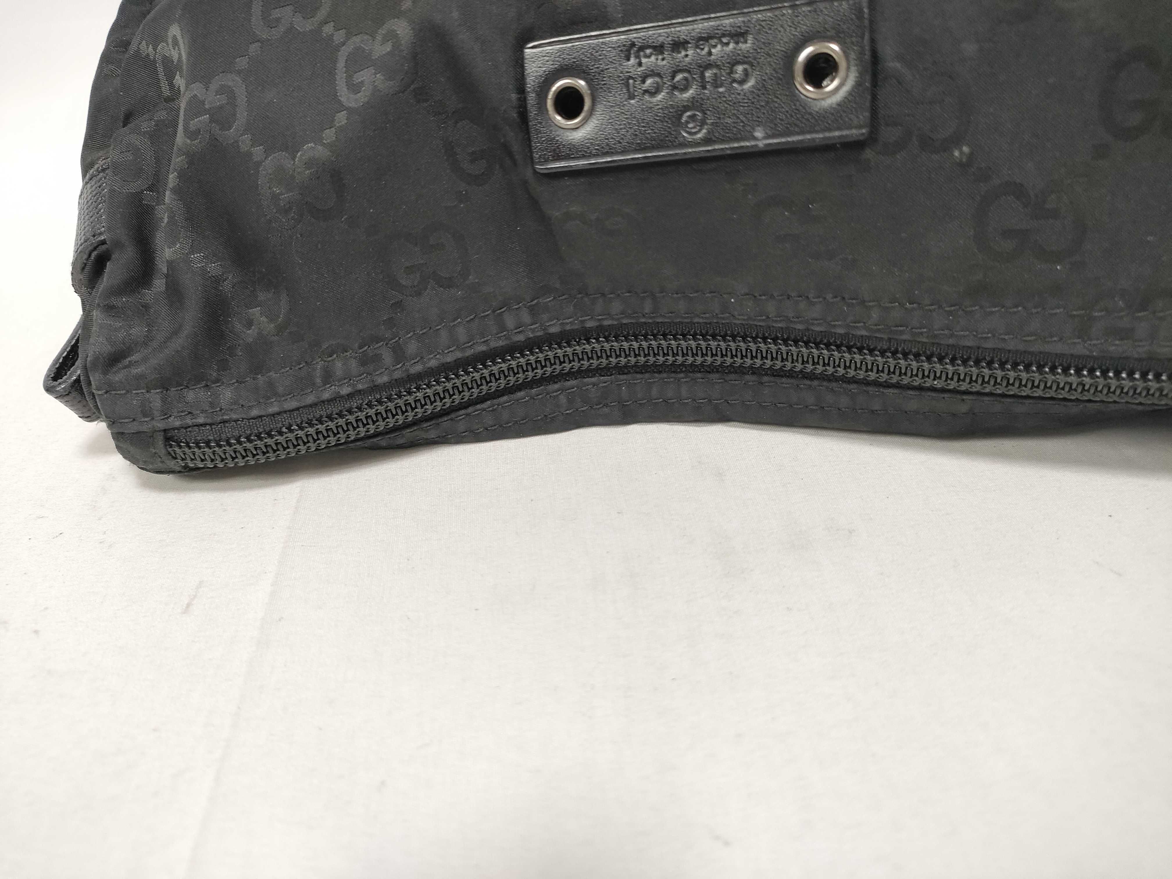 pouch — view 9