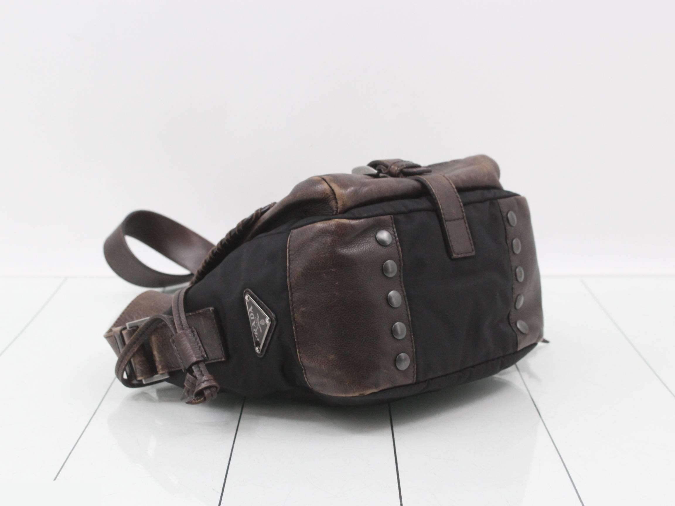 leather and nylon shoulder bag, brown and black. — view 5