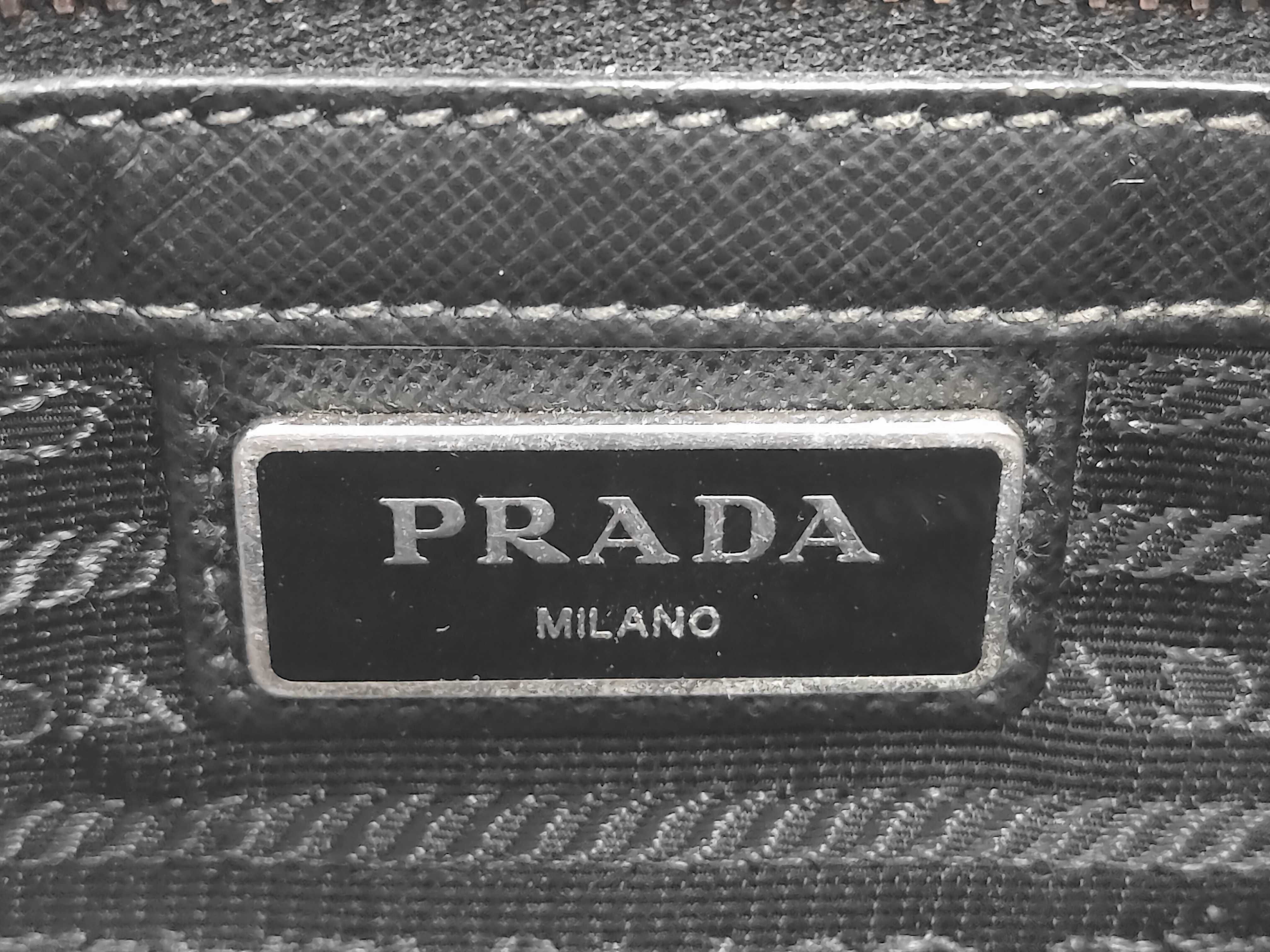 VA251M Nylon Black Shoulder Bag — view 11