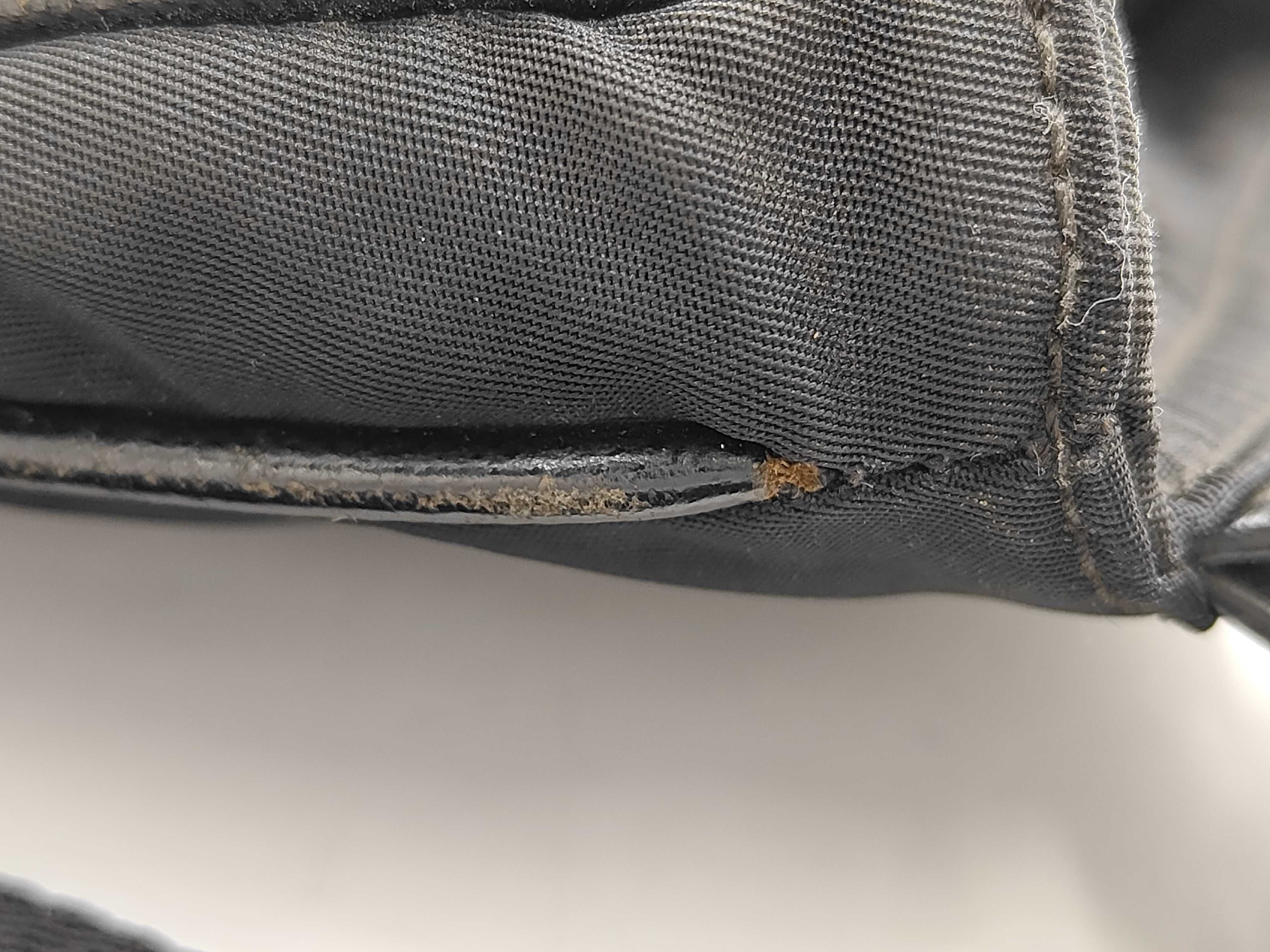 VA251M Nylon Black Shoulder Bag — view 14
