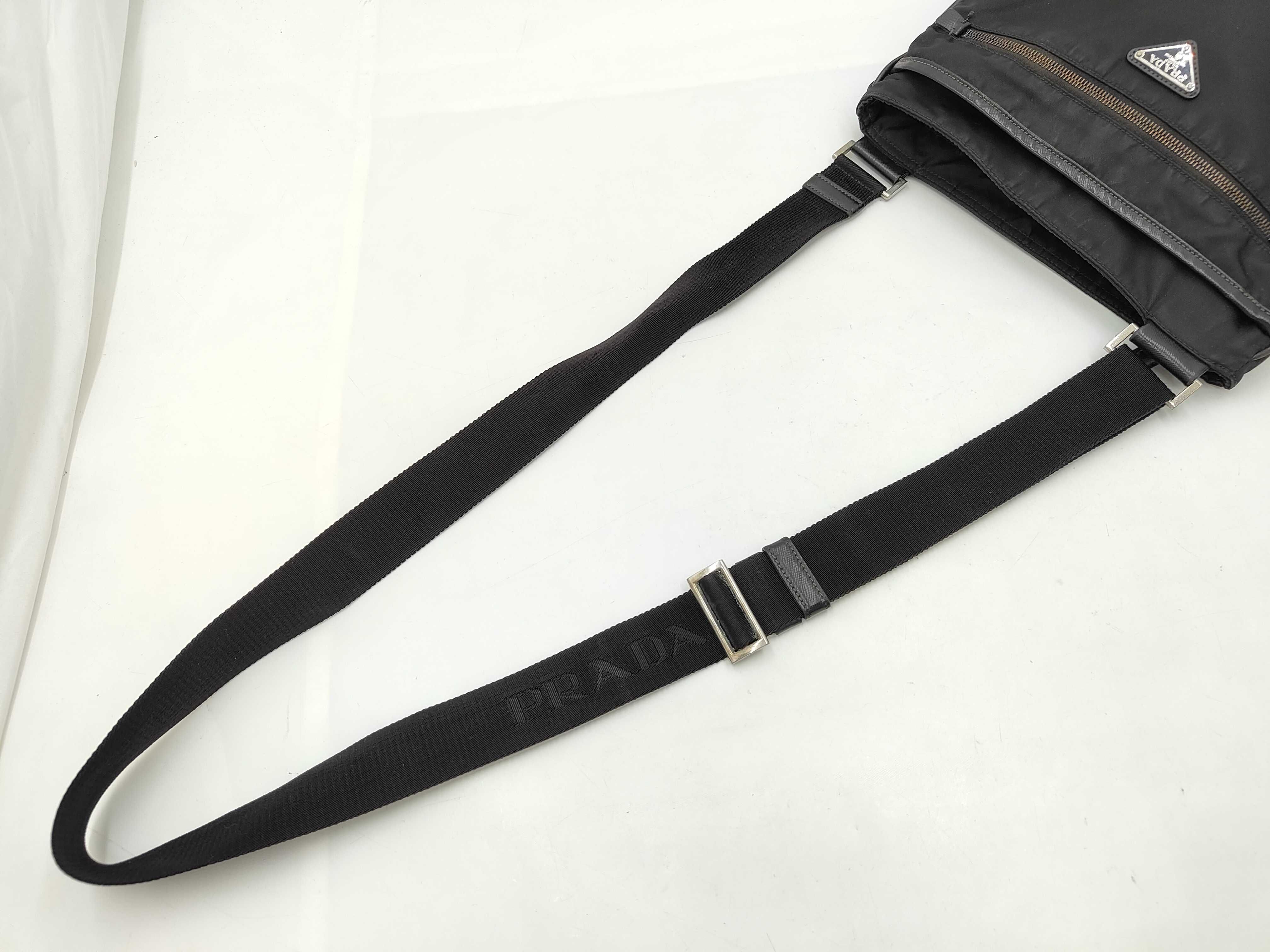 VA251M Nylon Black Shoulder Bag — view 7
