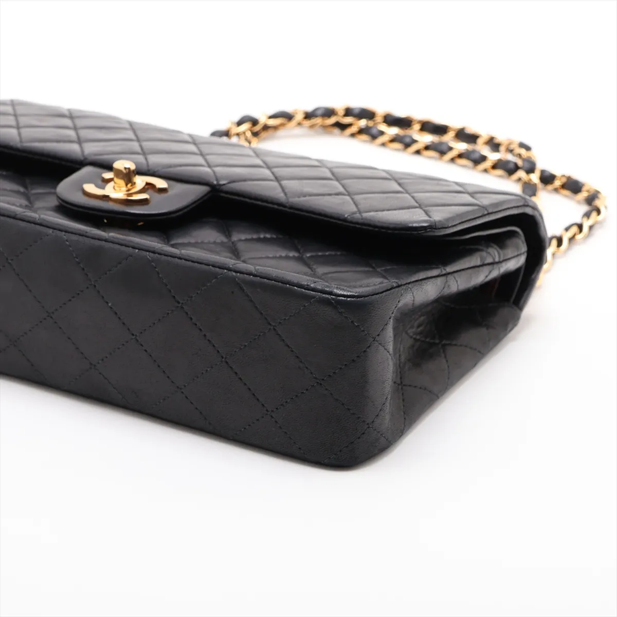 [Individually packaged] Chanel Matelassé 25 Lambskin Double Flap Double Chain Bag, Black with Gold Hardware, 6894592, Series 6, A01112 — view 3