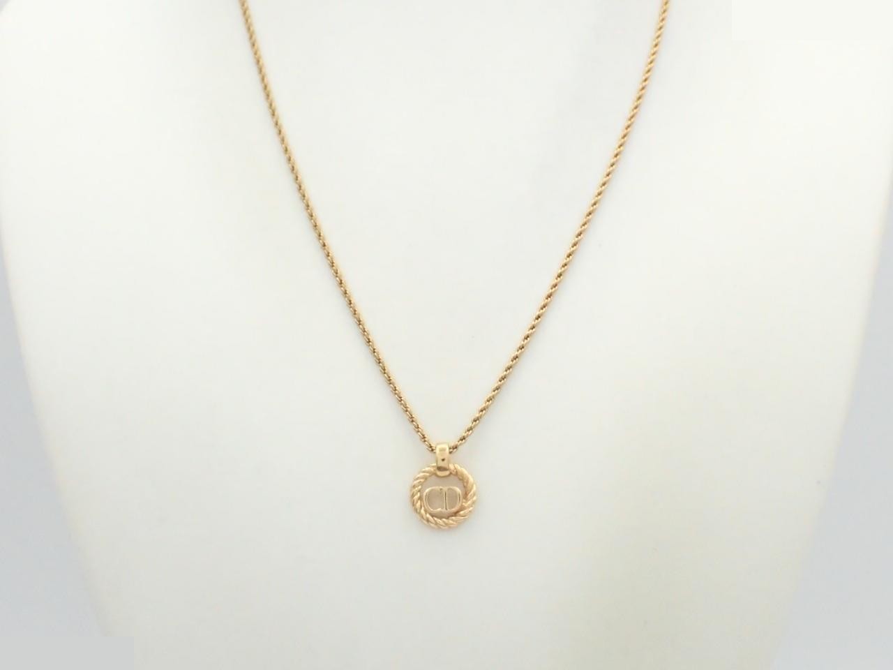 Circle logo necklace, chain approximately 44cm — view 3