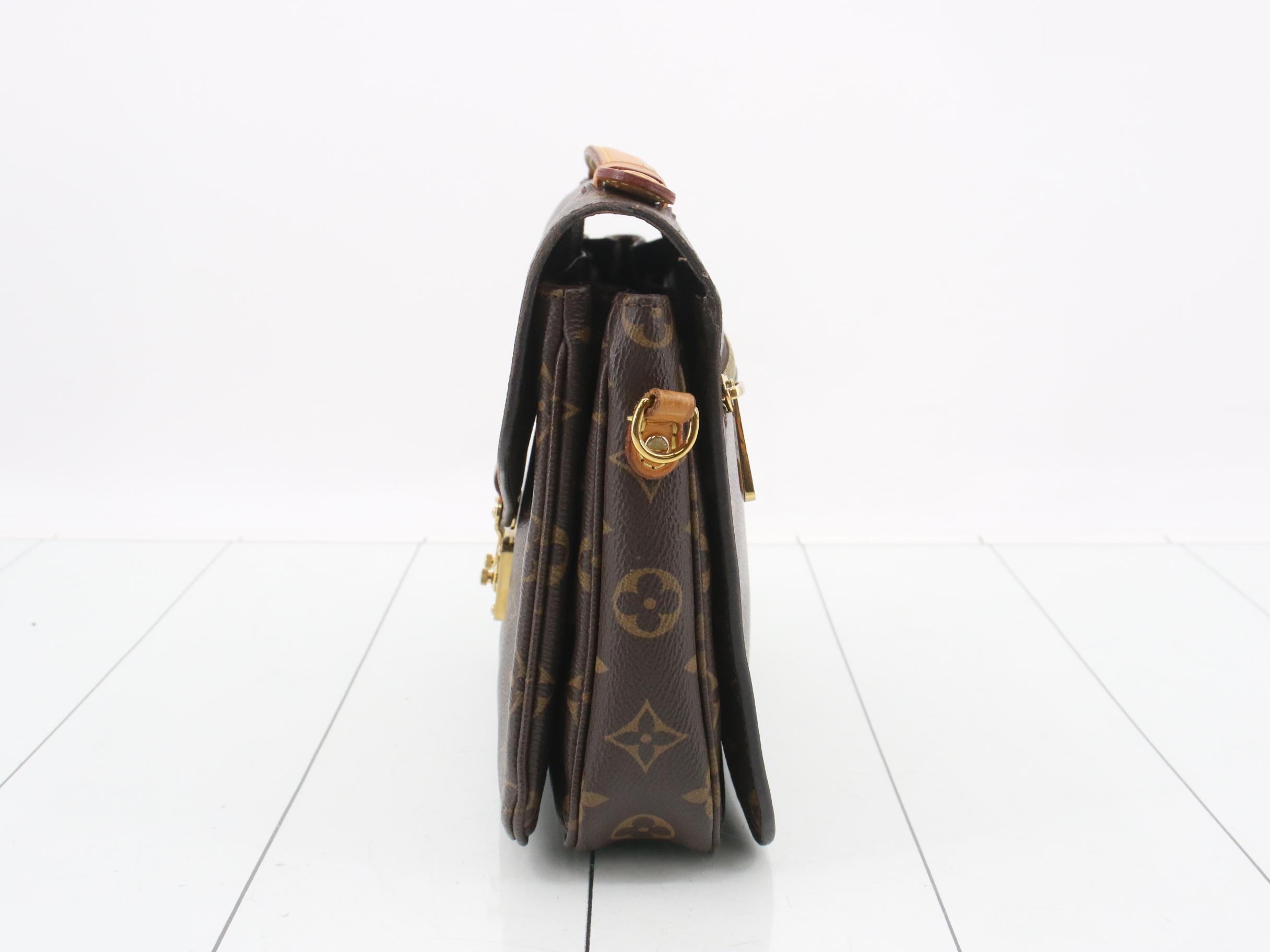 Monogram Pochette Metis MM 2-Way Shoulder Bag, Brown — view 3