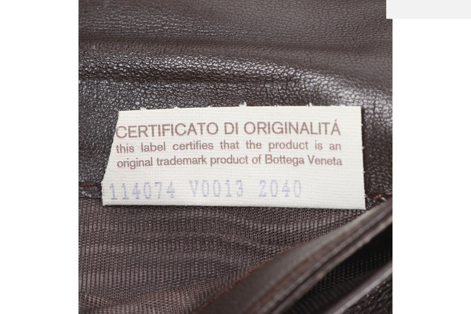 Intrecciato 114074 Leather Long Wallet, Bi-fold — view 11