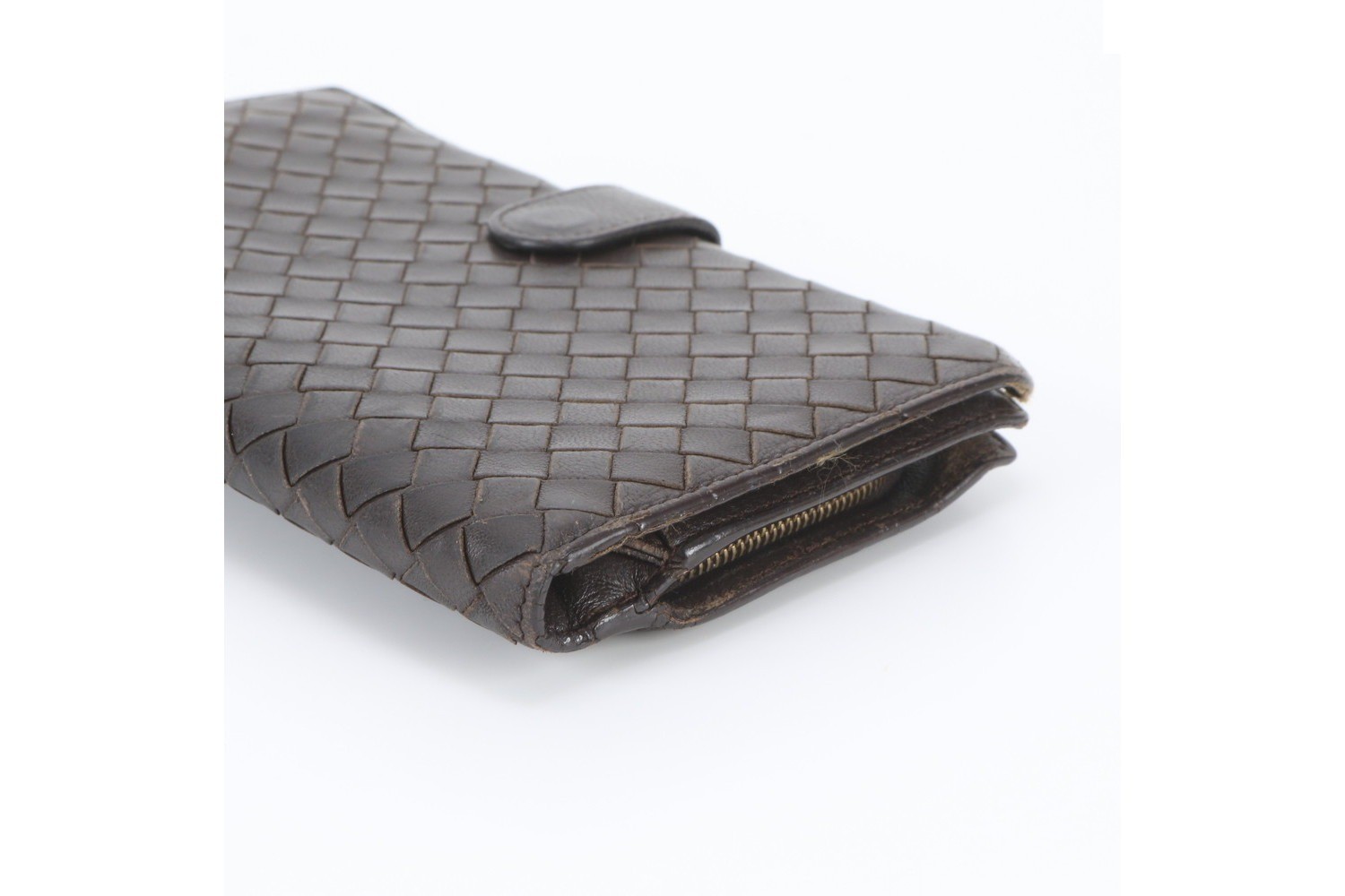 Intrecciato 114074 Leather Long Wallet, Bi-fold — view 3