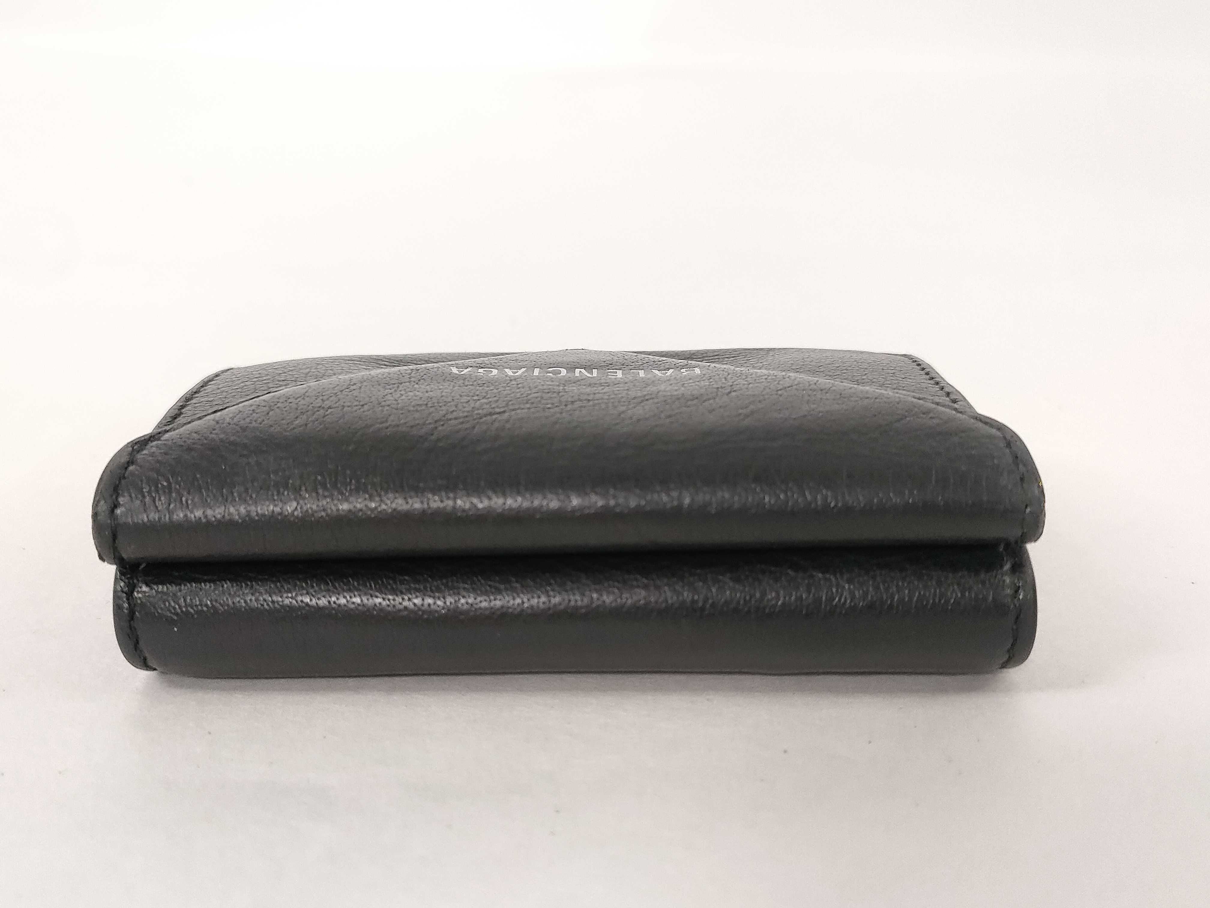 bags and wallets — view 5