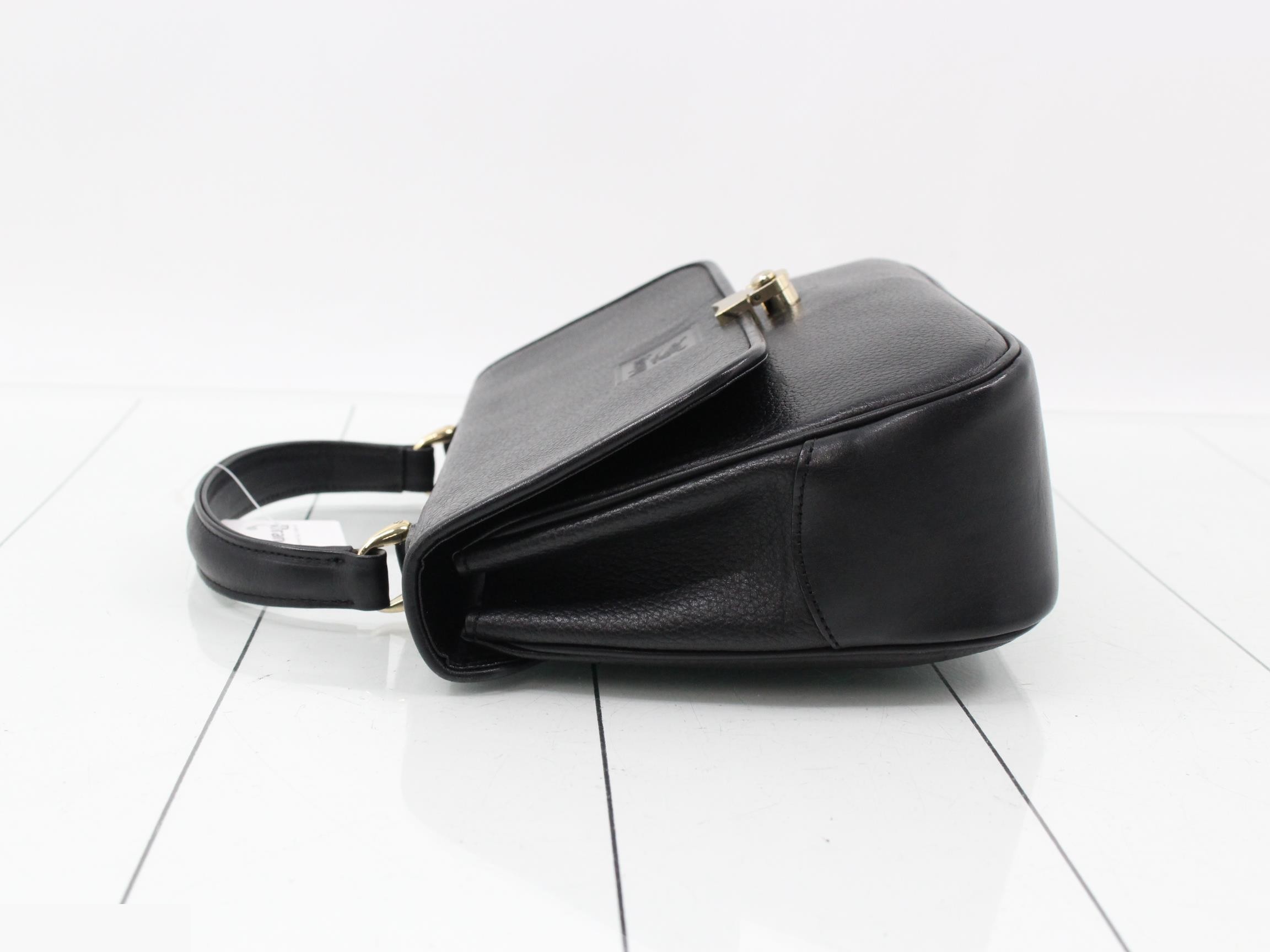 handbag — view 4