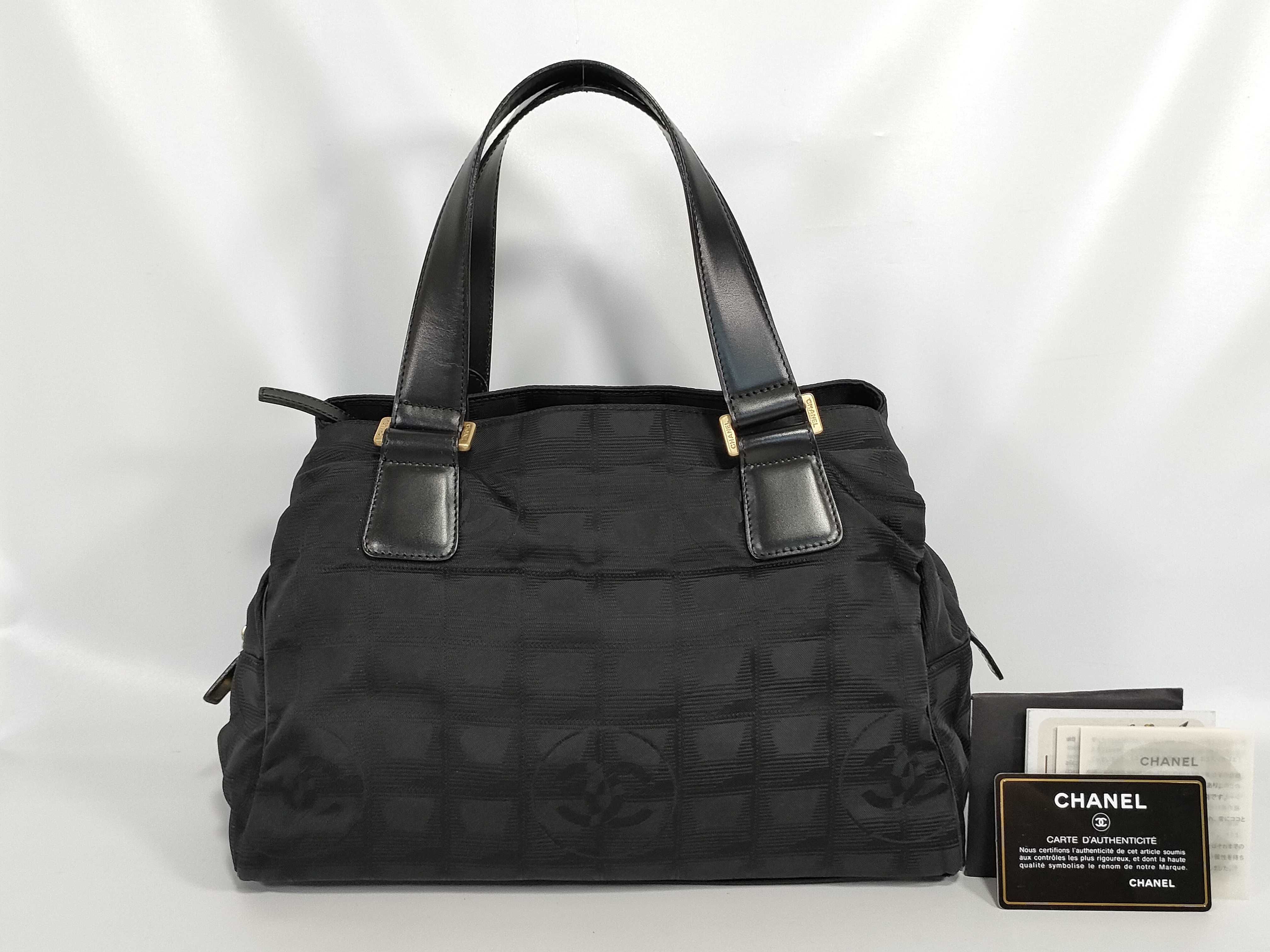 New Travel Line Coco Mark Charm Gold Hardware Black Handbag