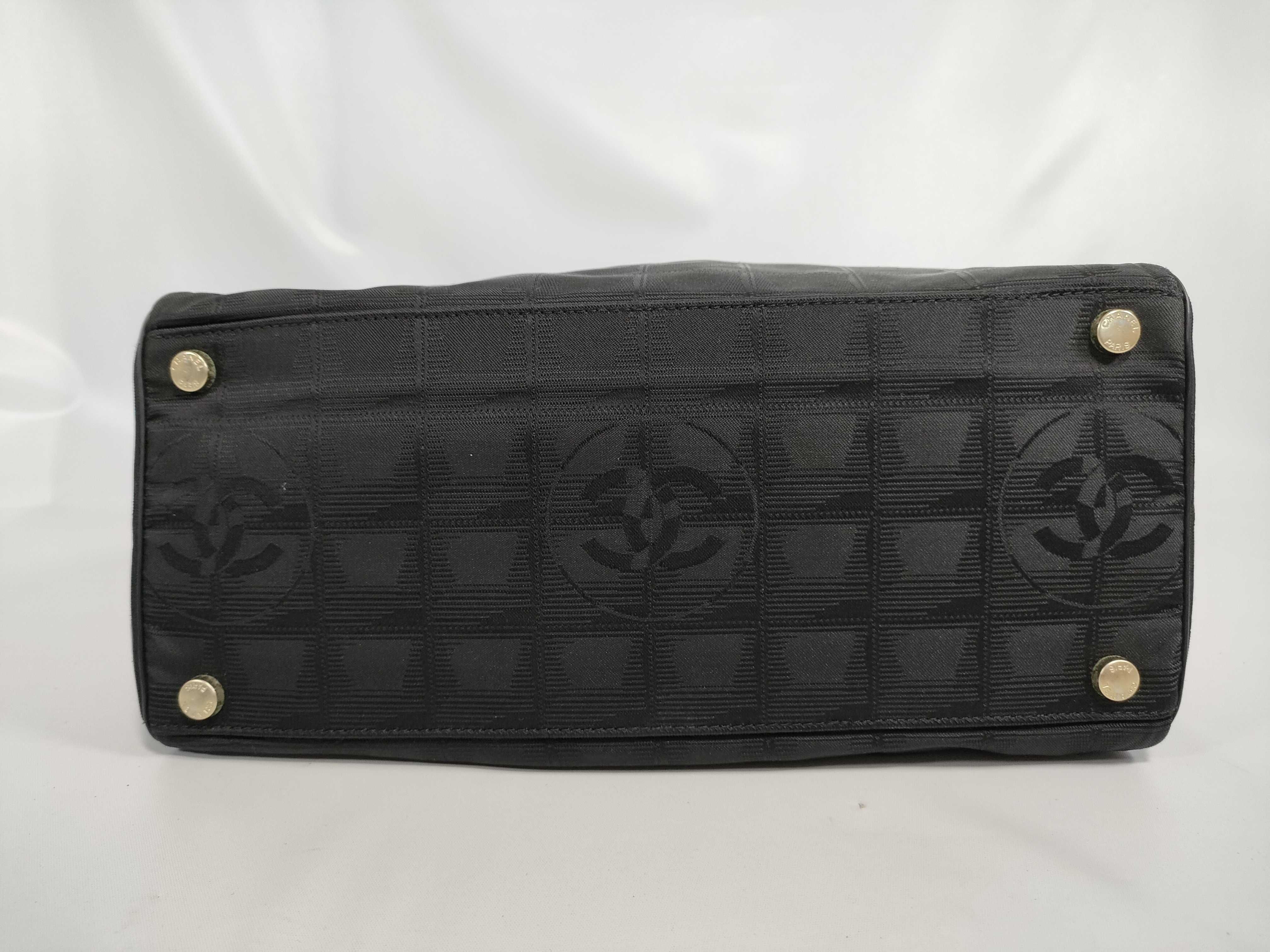 New Travel Line Coco Mark Charm Gold Hardware Black Handbag — view 7