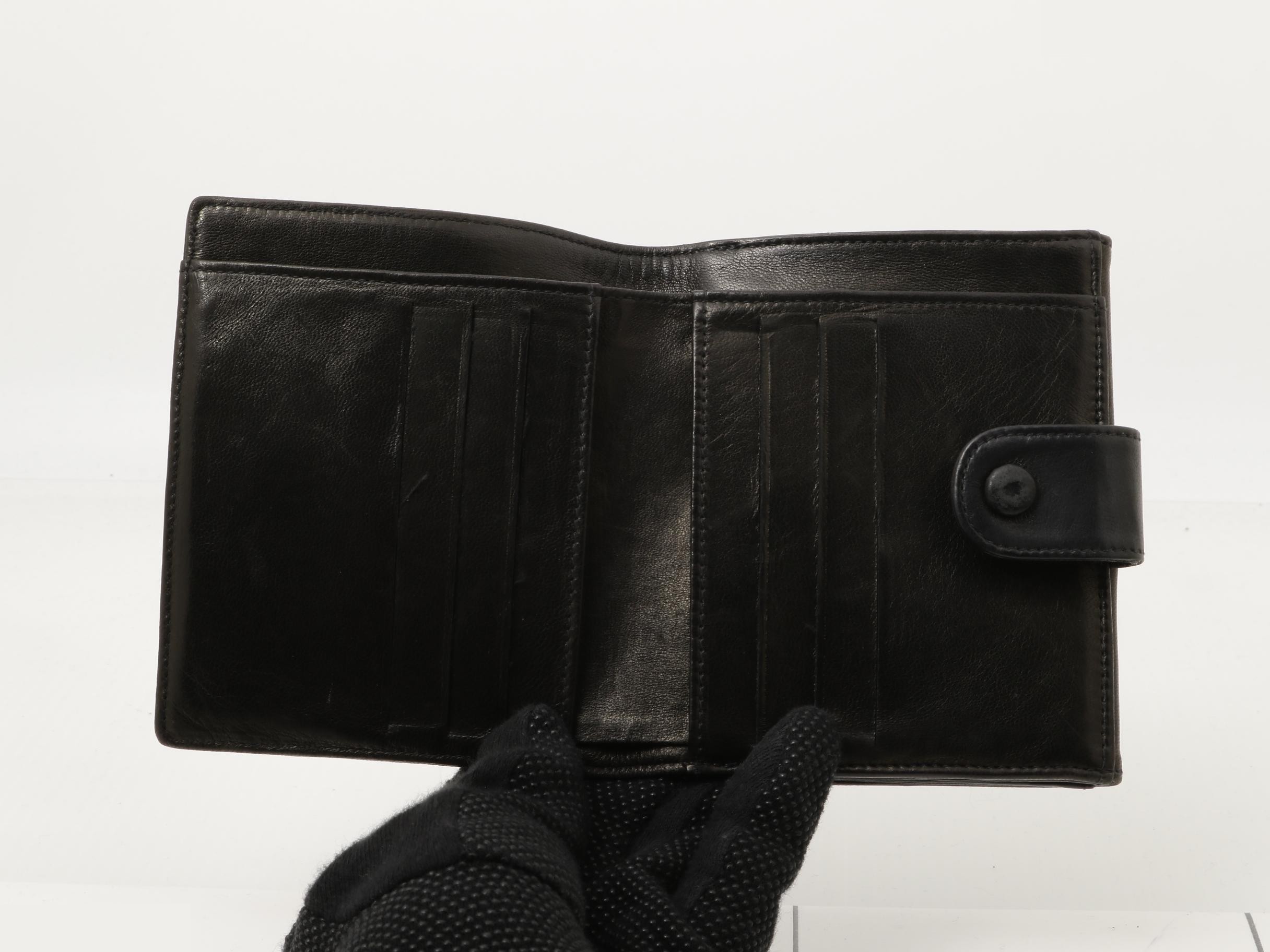 Lambskin bi-fold wallet — view 4