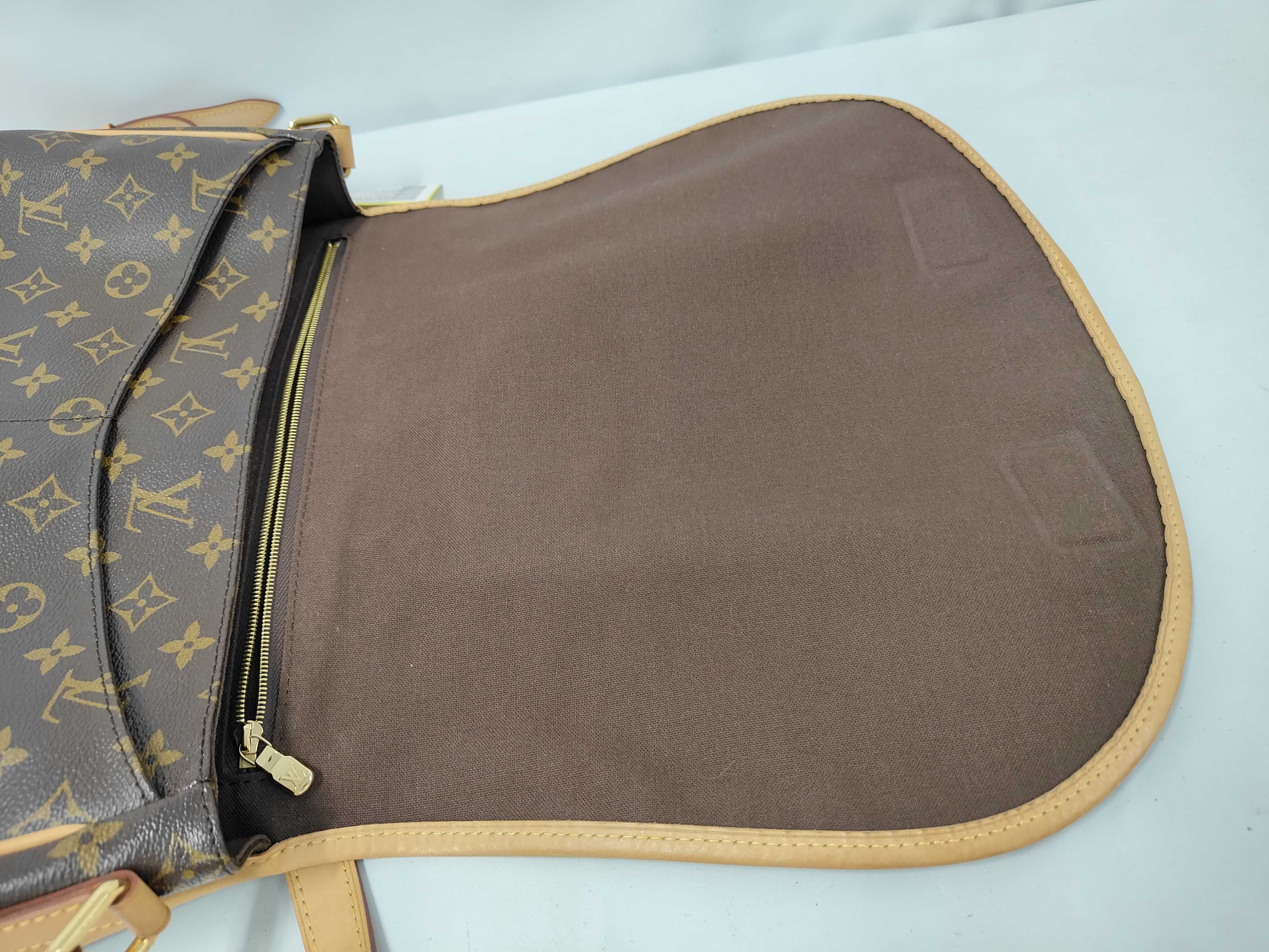 Monogram M40473 Menilmontant MM Shoulder Bag — view 8