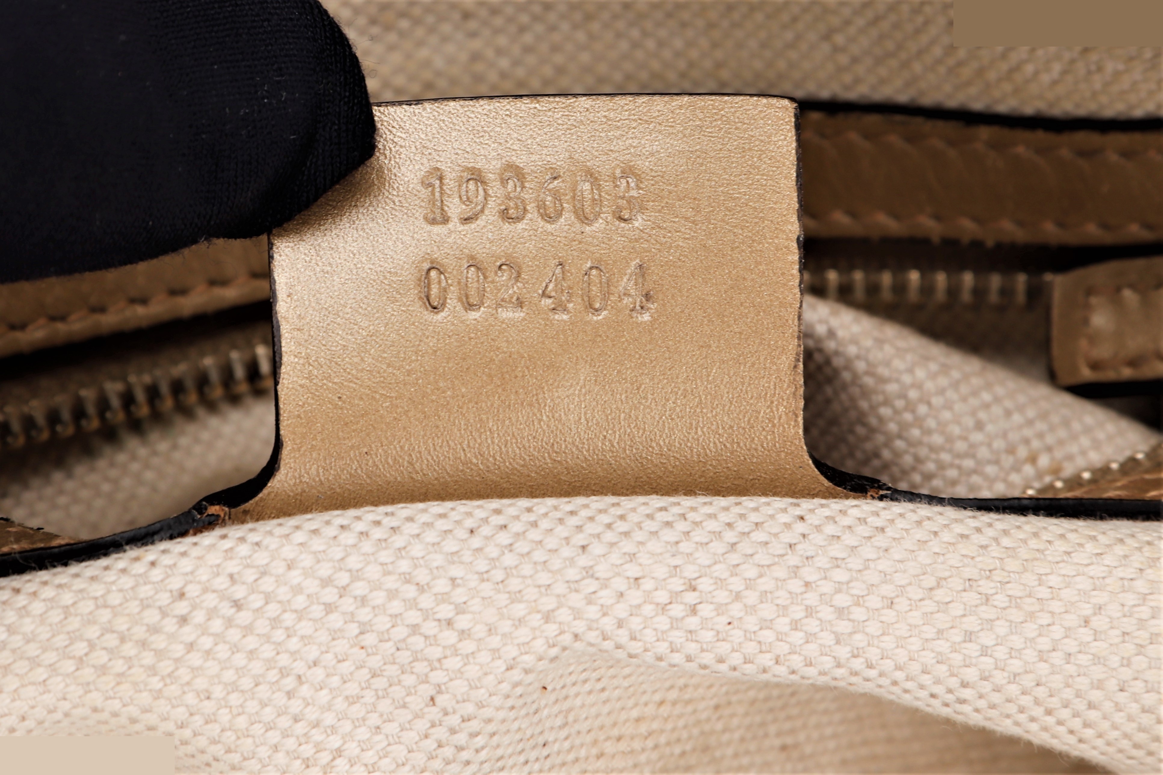 JPY BOSTON BAG GG GOLD CANVAS SHW — view 12