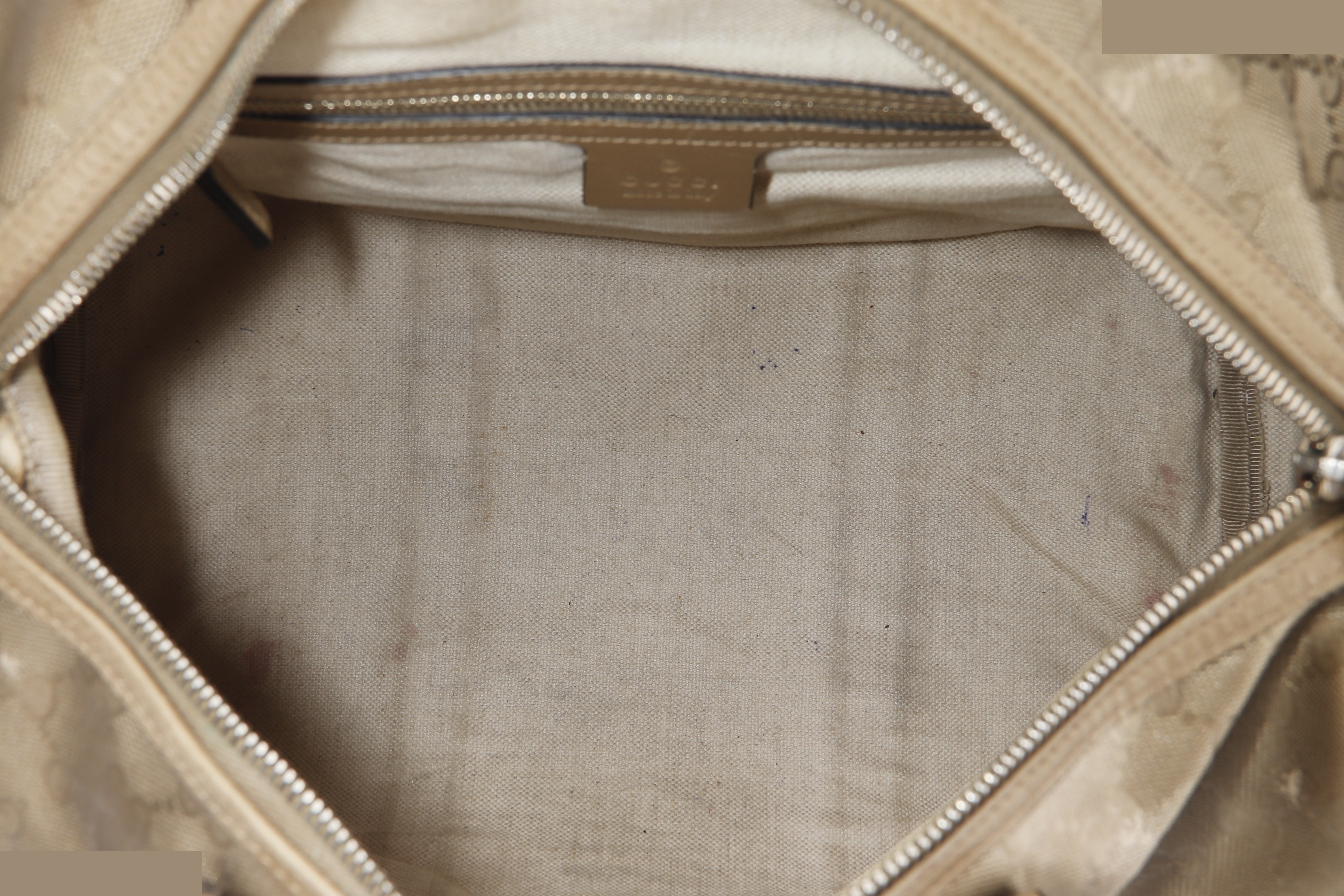 JPY BOSTON BAG GG GOLD CANVAS SHW — view 10